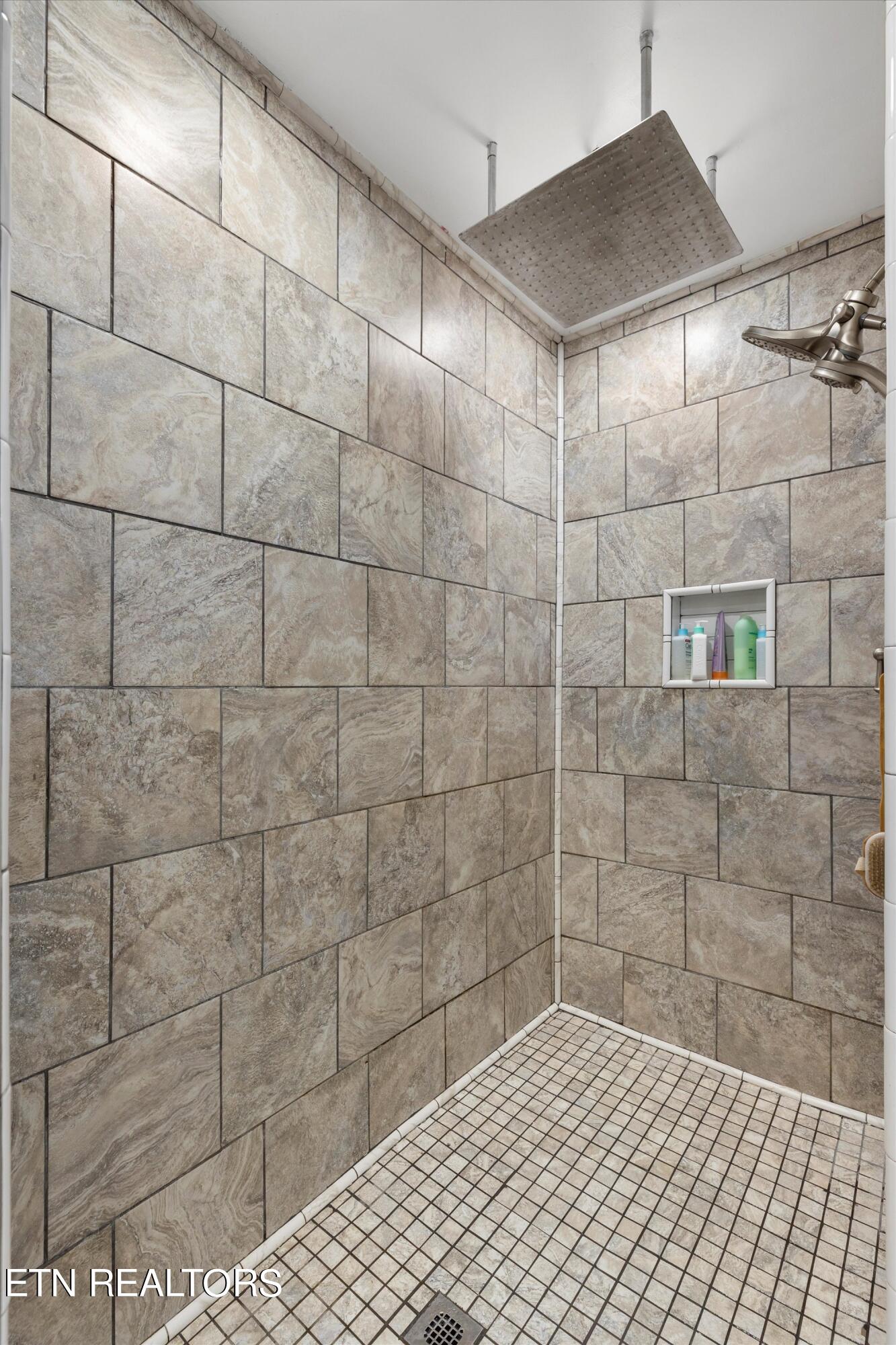 7816 Timber Glow Tr Property Photo 39