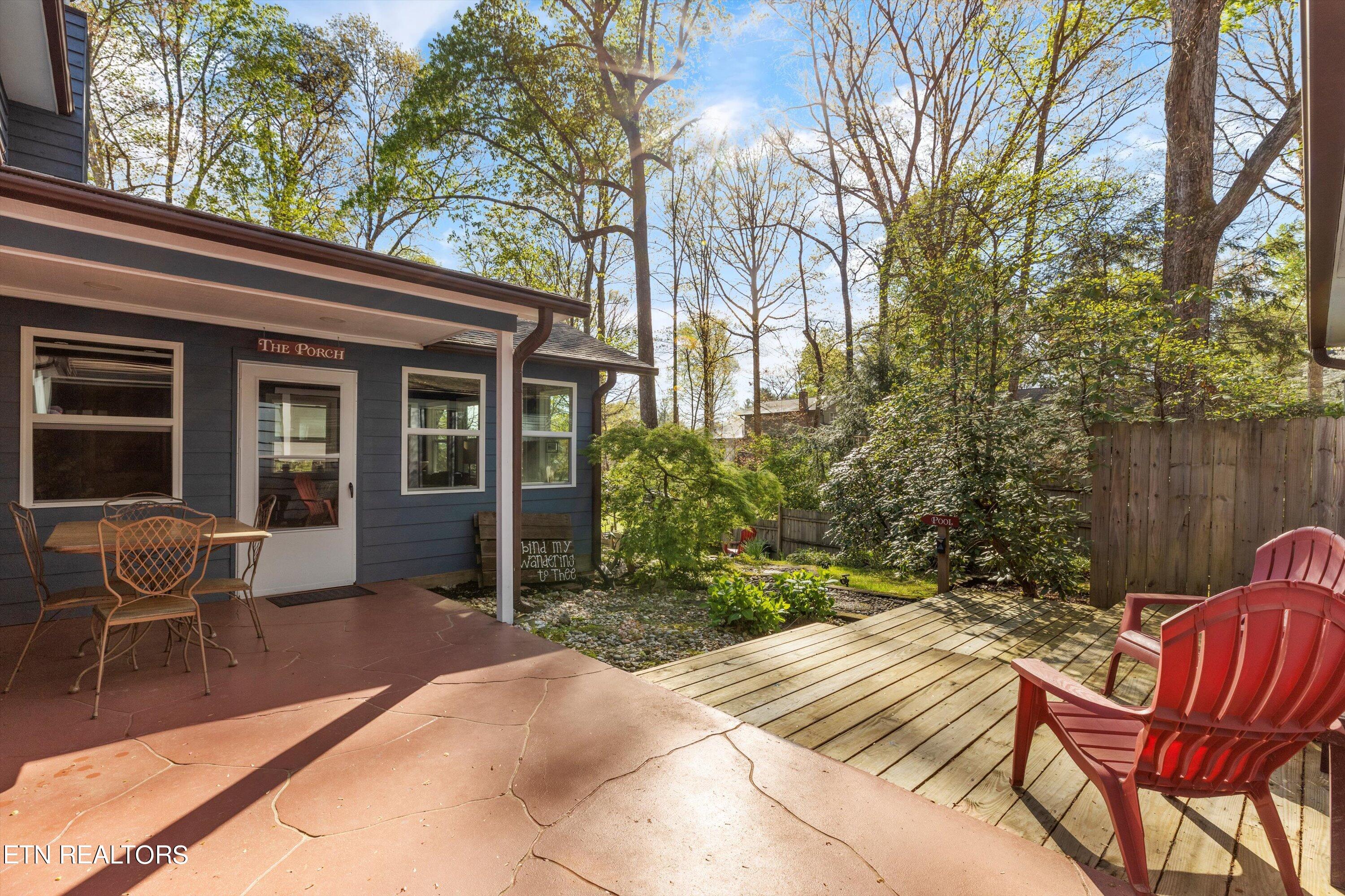 7816 Timber Glow Tr Property Photo 41