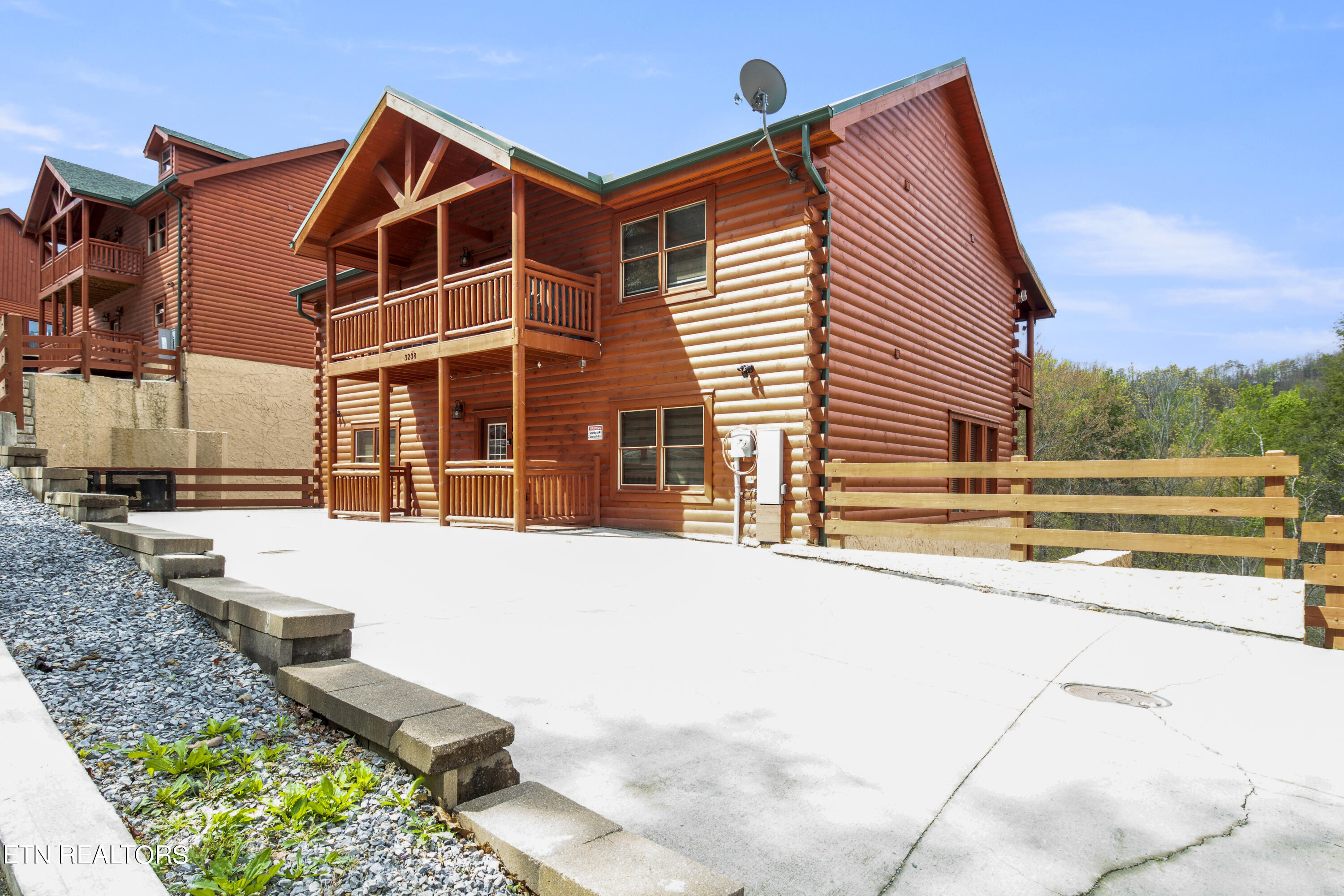 3238 Smoky Ridge Way Property Photo 1