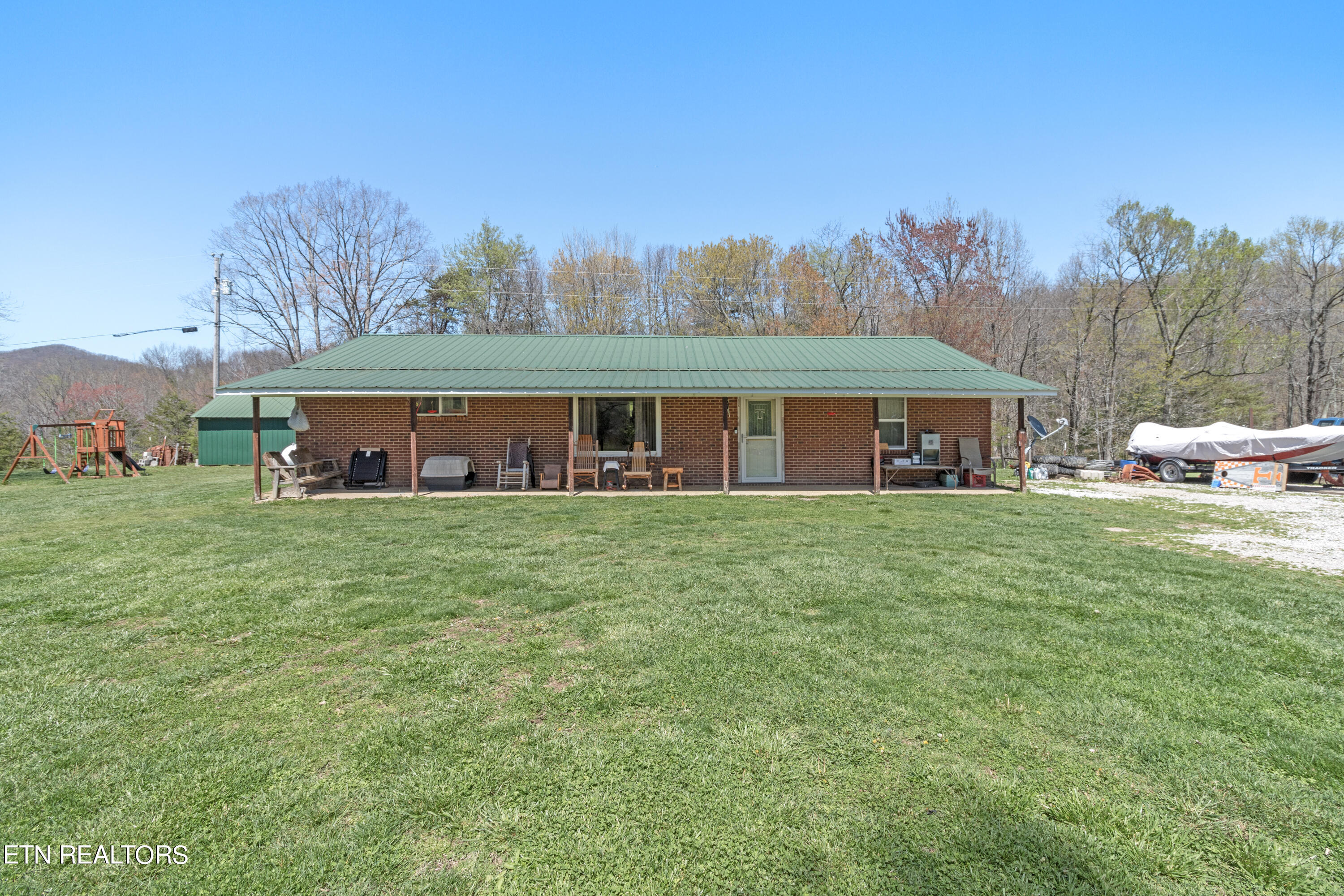 181 Mullins Lane Property Photo