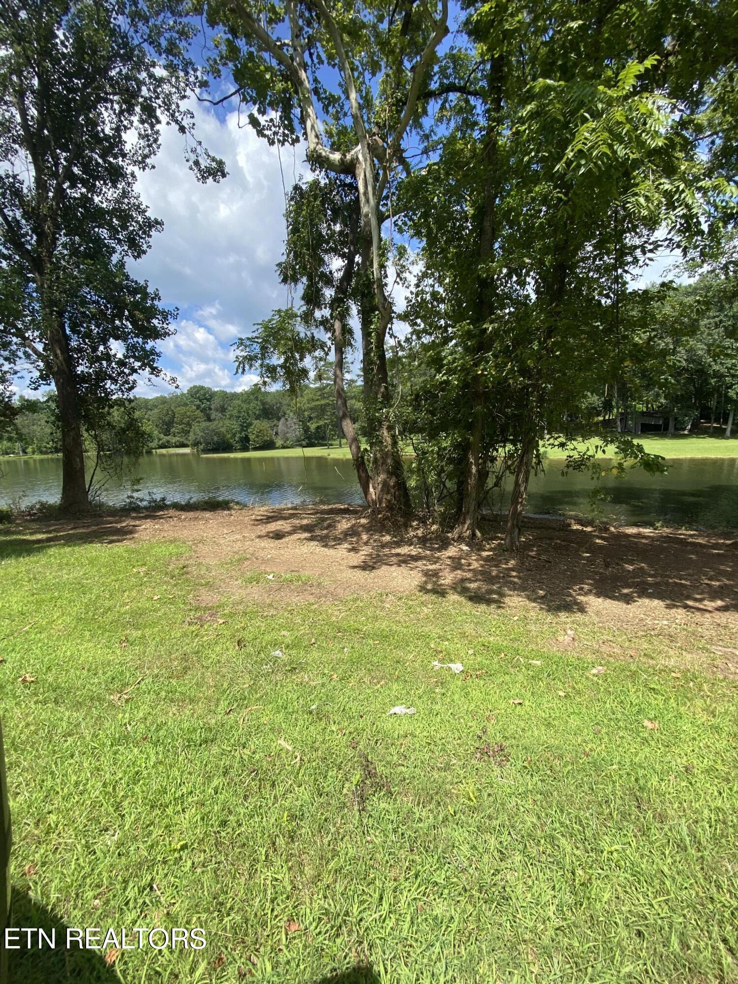 1030 Winton Chapel Rd Property Photo 7