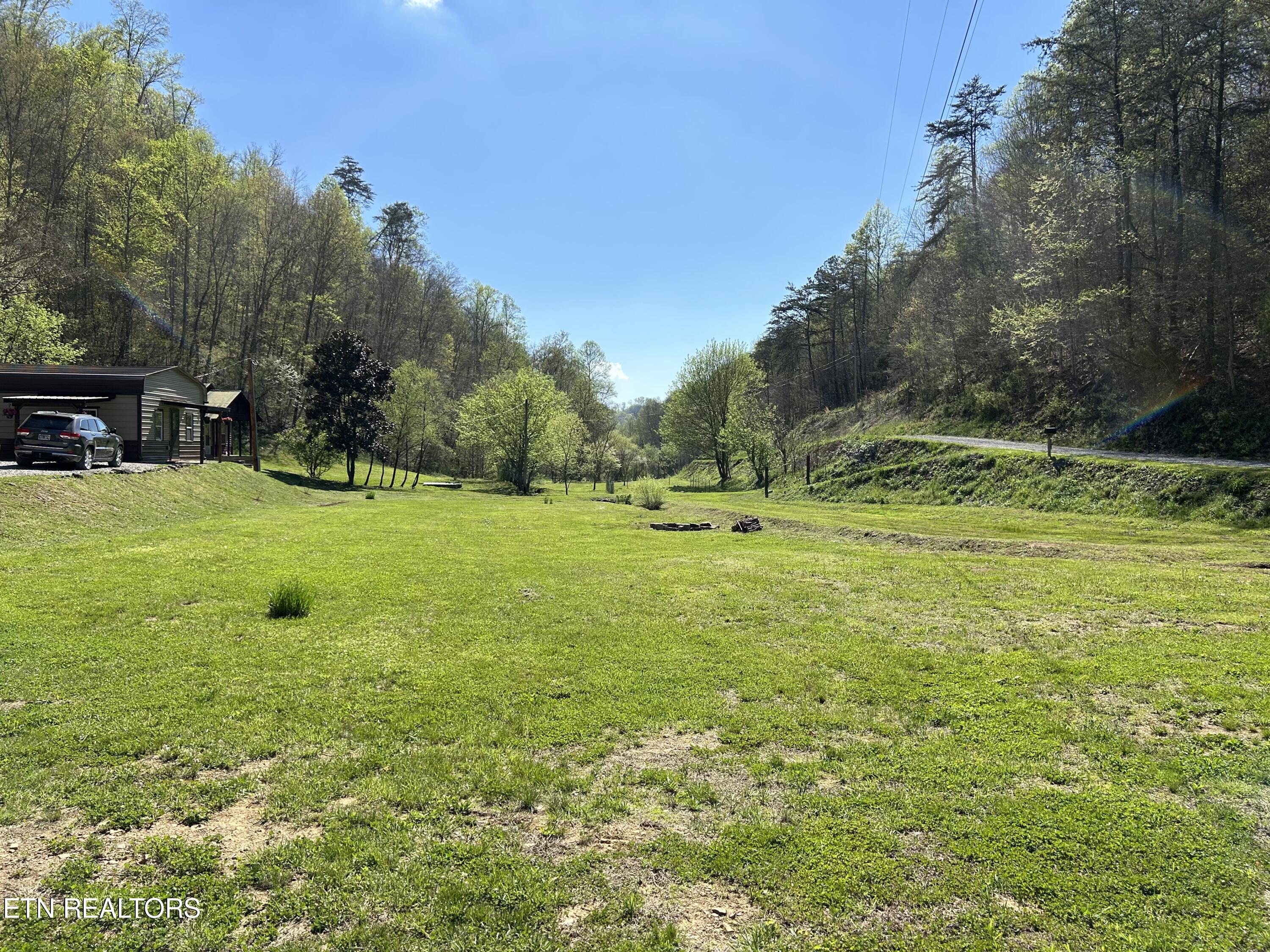 1973 Long Hollow Rd Property Photo 22