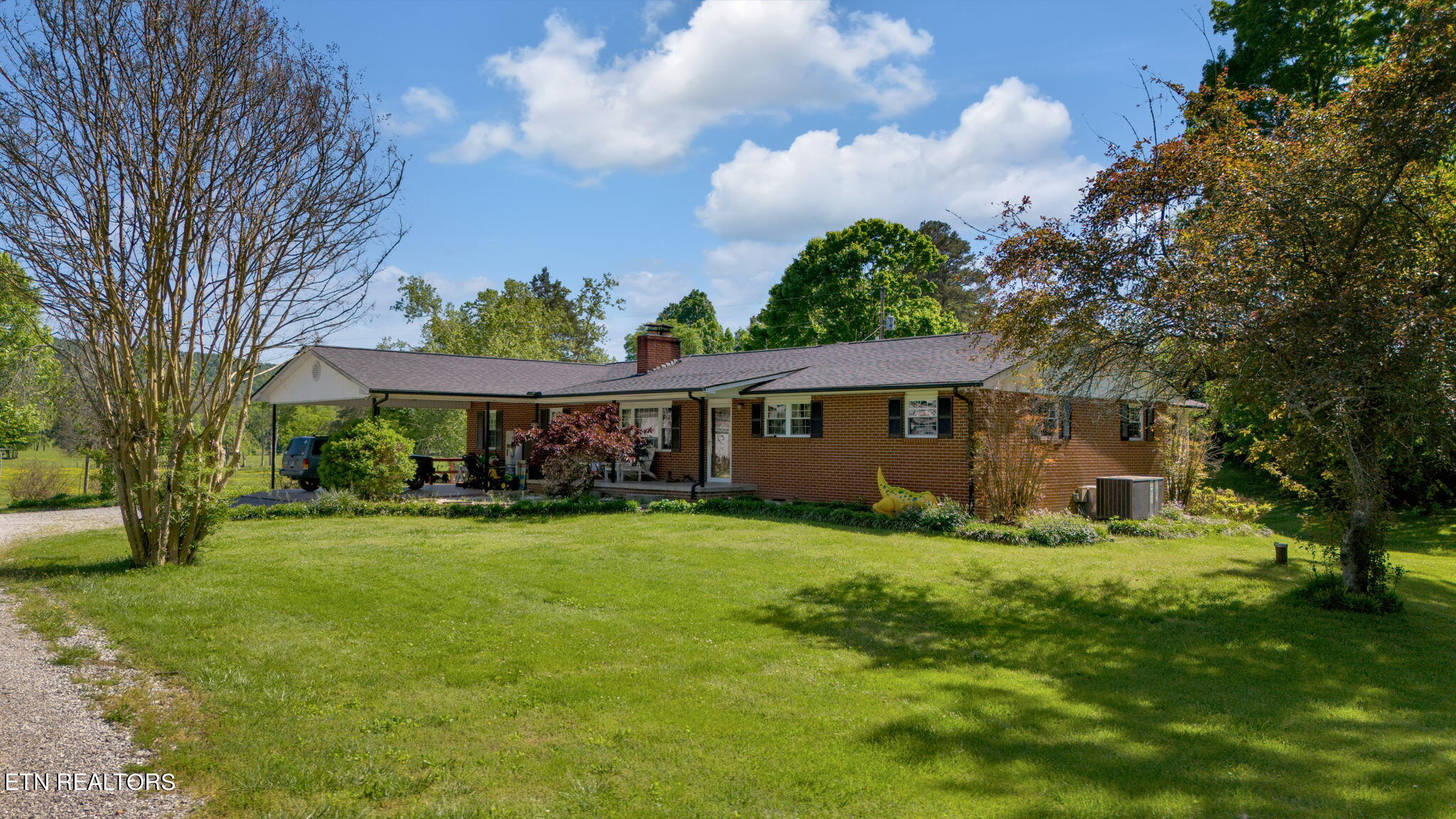 110 Hughes Lane Property Photo 3