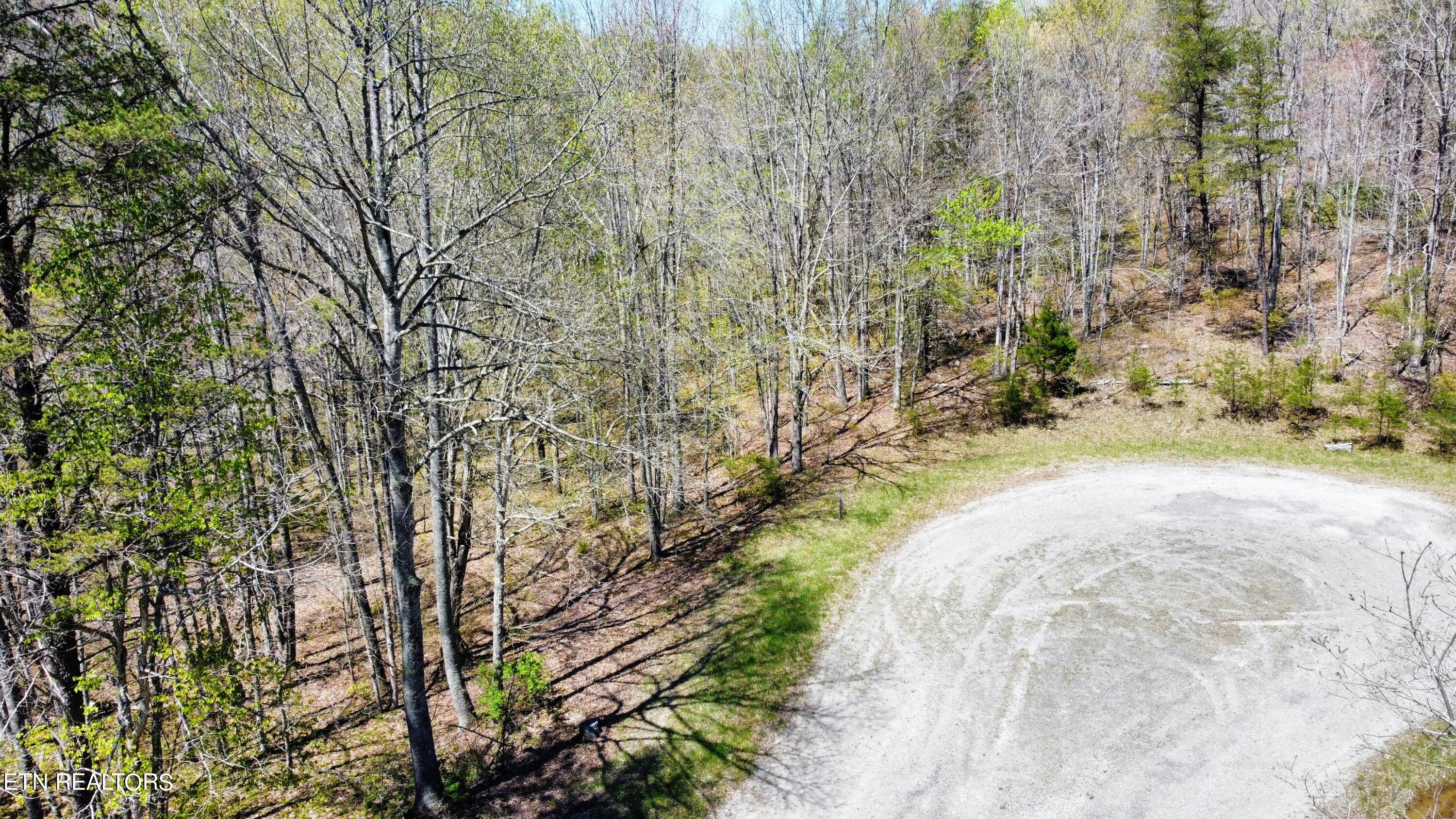 Glade Place Property Photo 10