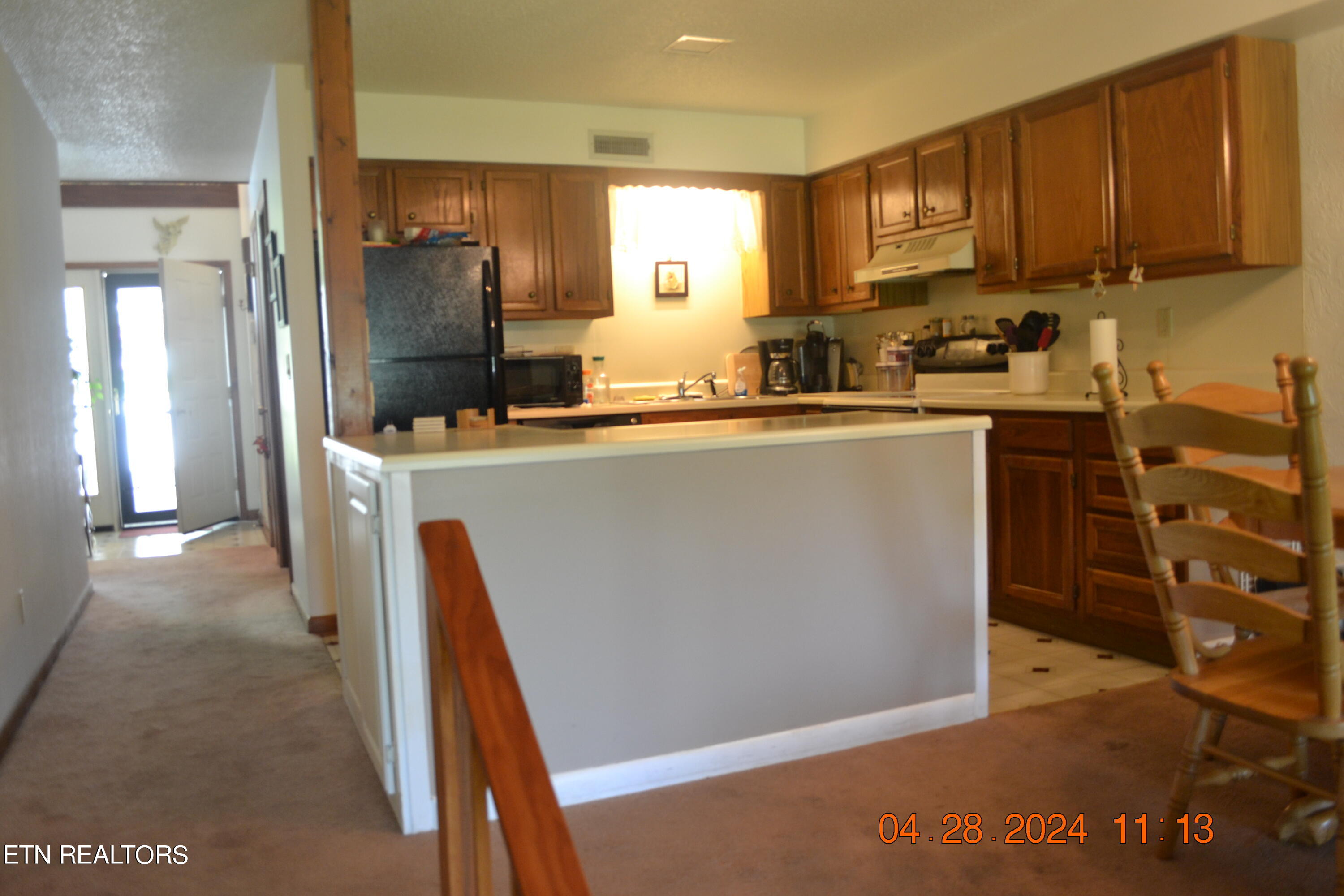 7000 Big Horn Drive Property Photo 5