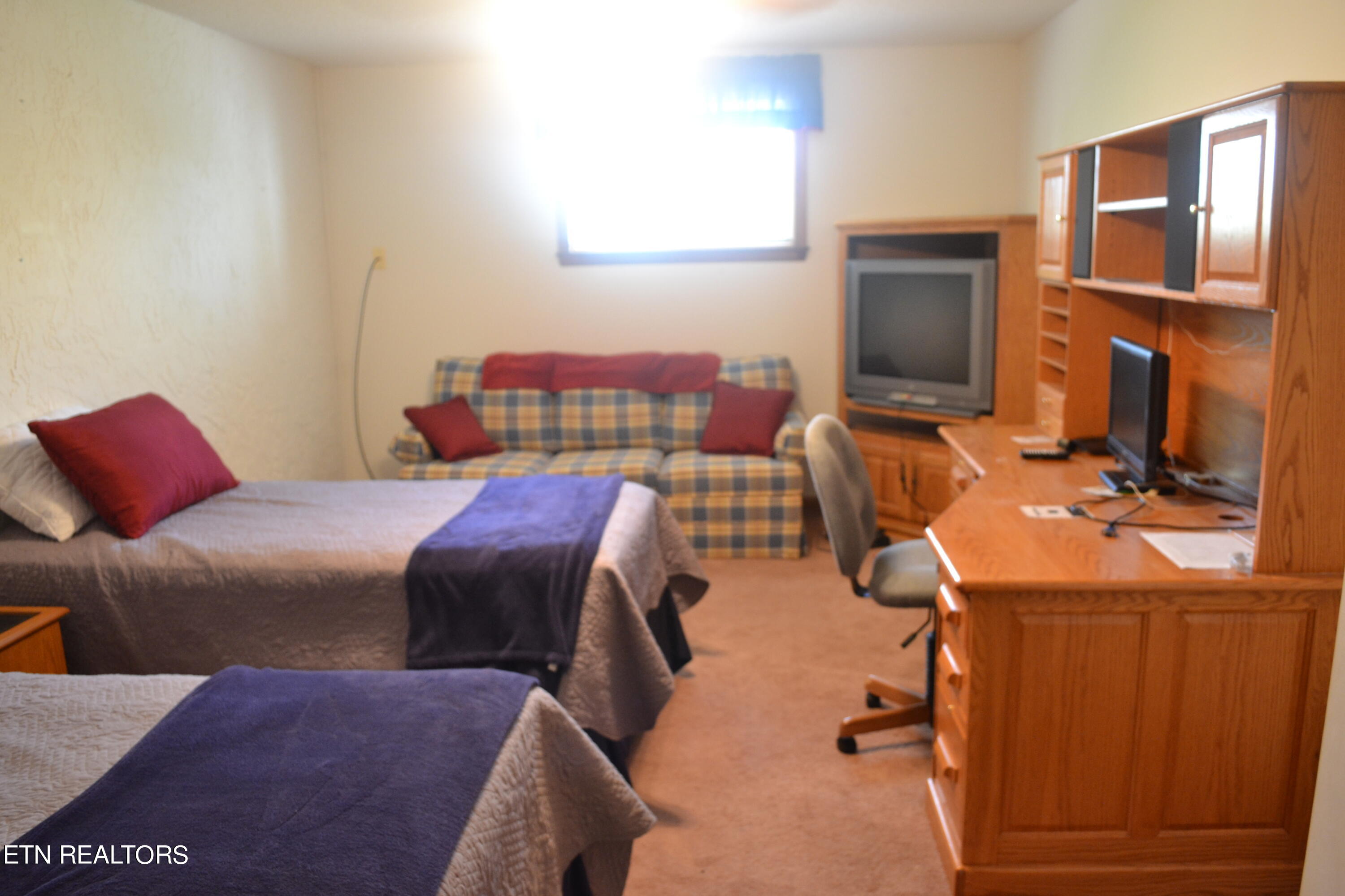 7000 Big Horn Drive Property Photo 25