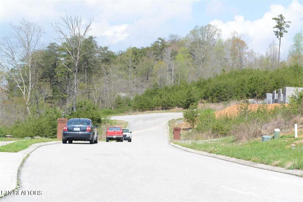 112 Nicole Drive Property Photo 4