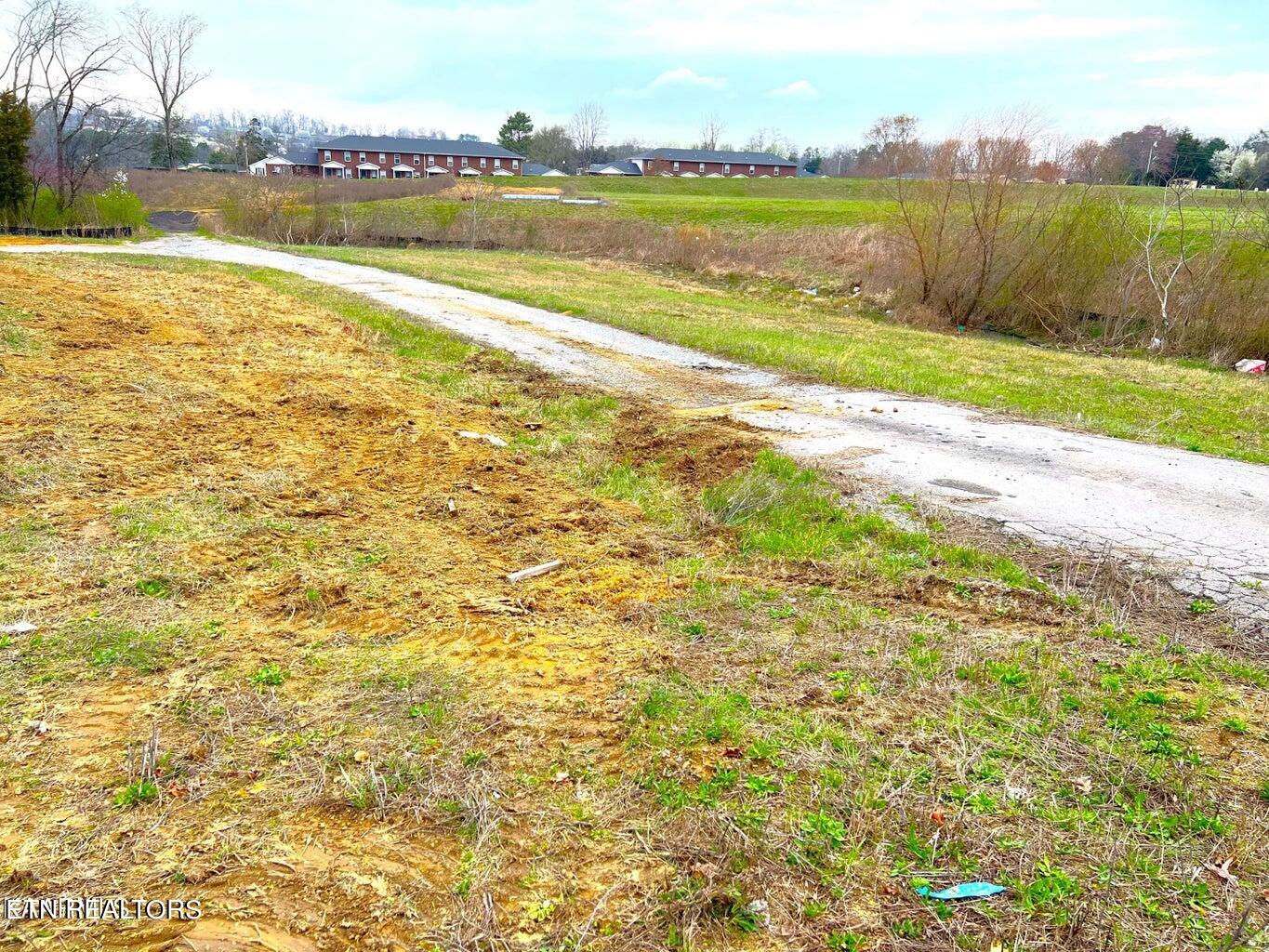 3610 Hwy 411 Property Photo 3