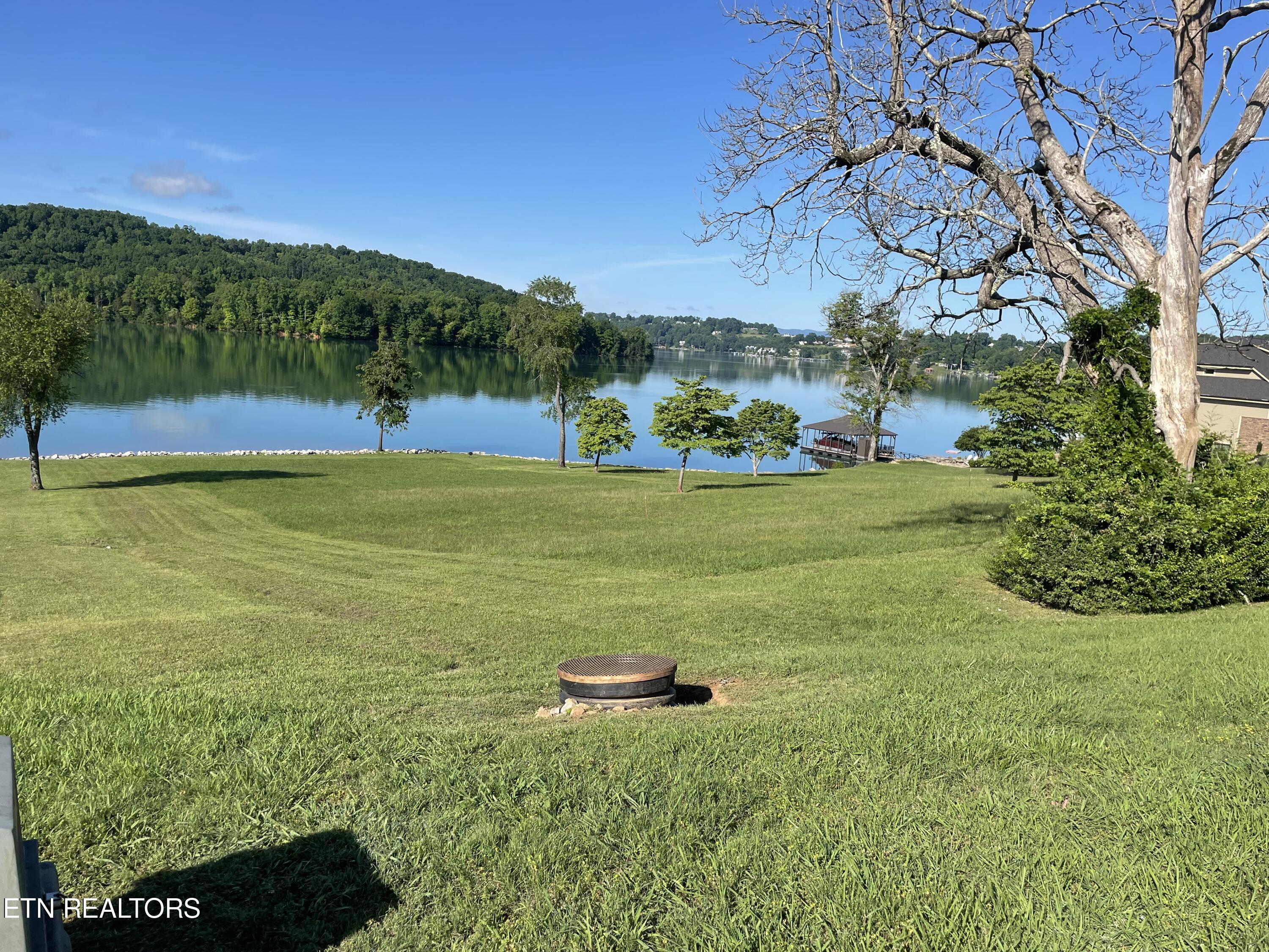 1 Crown Point Property Photo 4