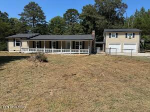 202 Denton Lane Property Photo