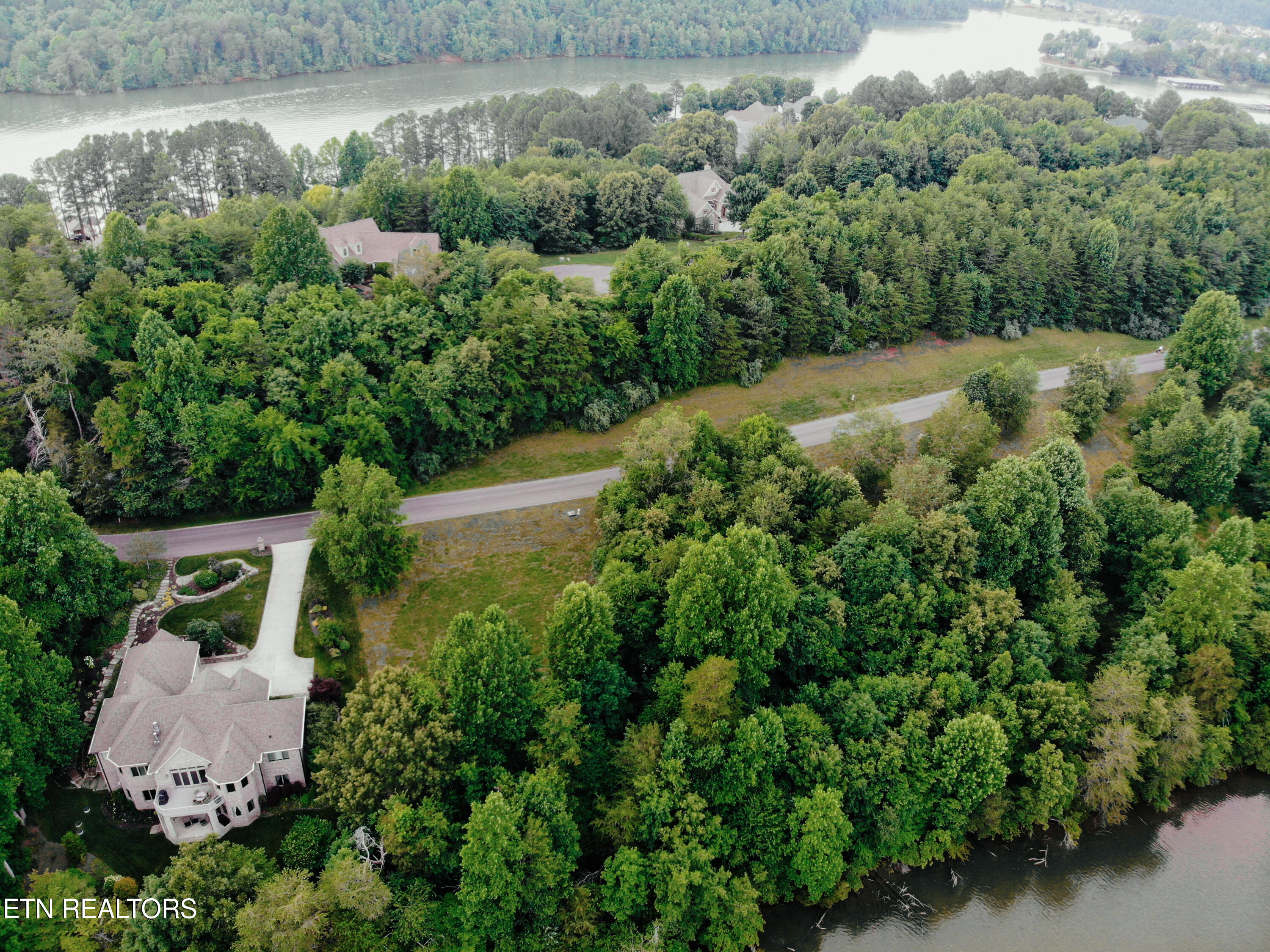 430 Marsh Hawk Drive Property Photo 8