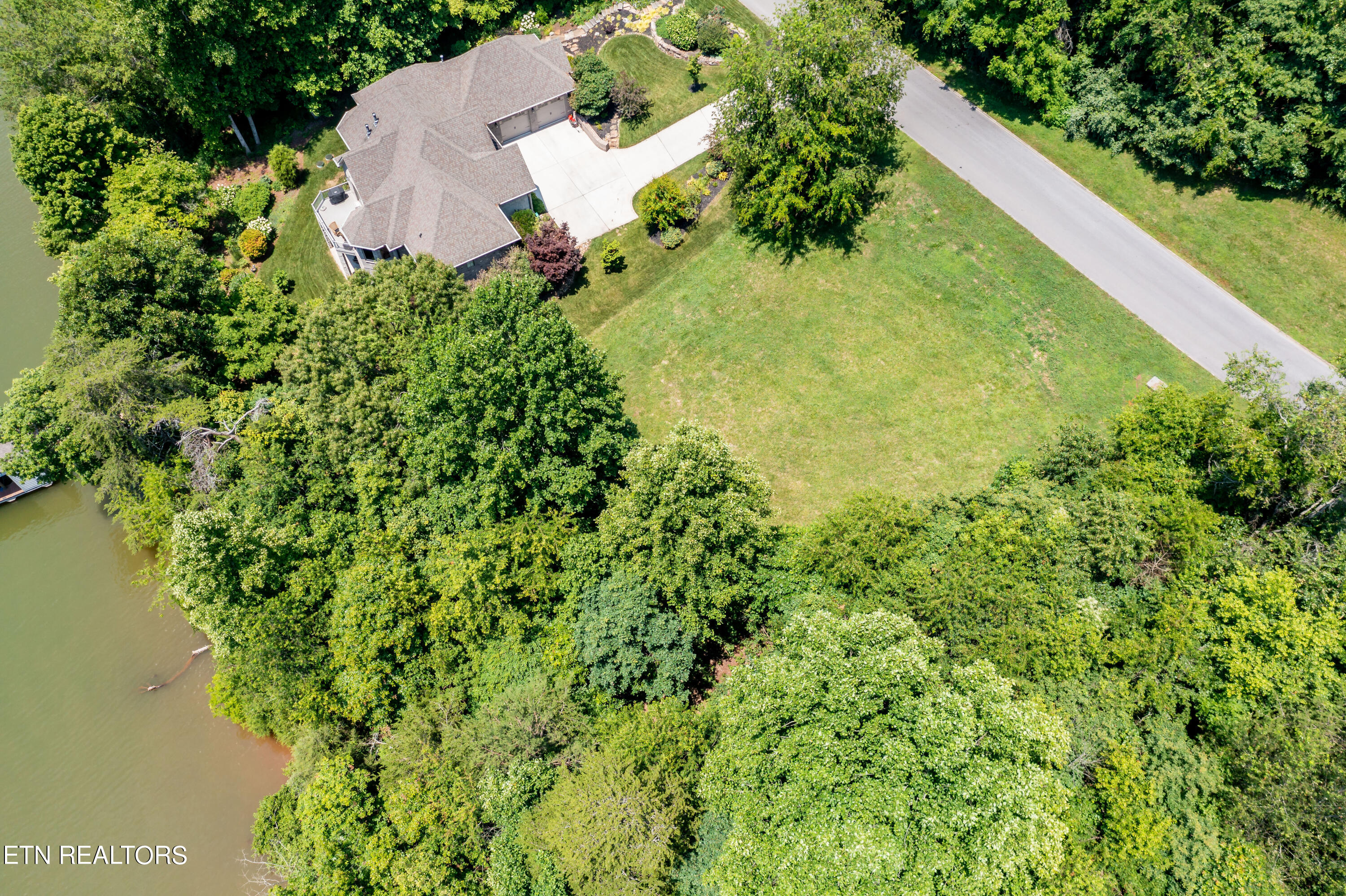 430 Marsh Hawk Drive Property Photo 19
