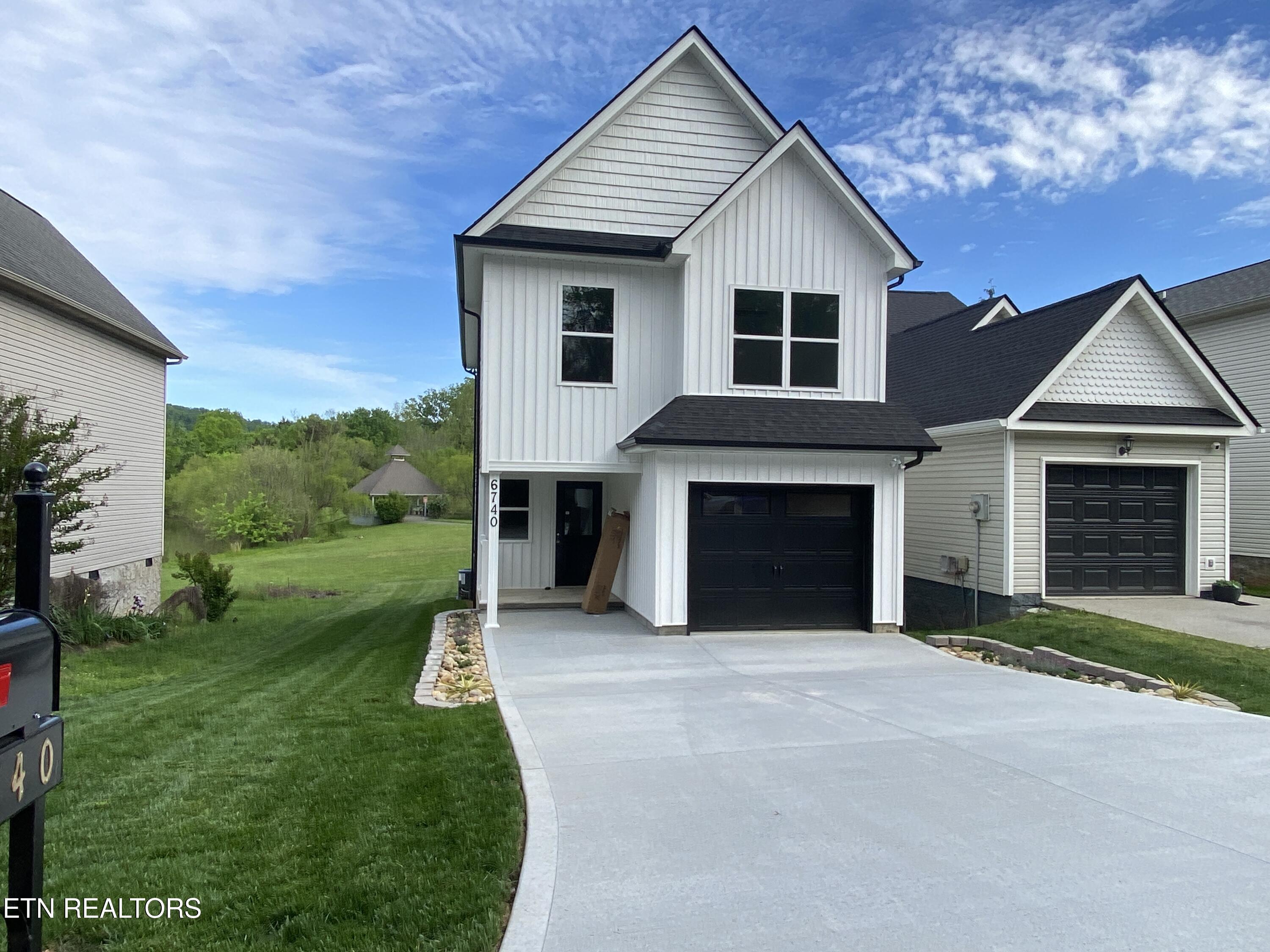 6740 Water Lilly Way Property Photo