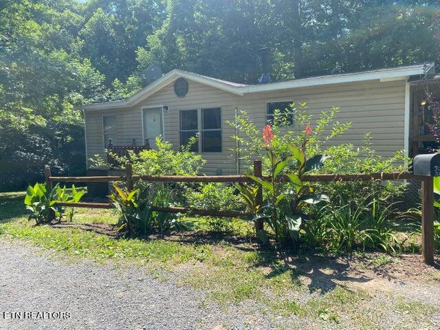 321 Pawnee Lane Property Photo 1