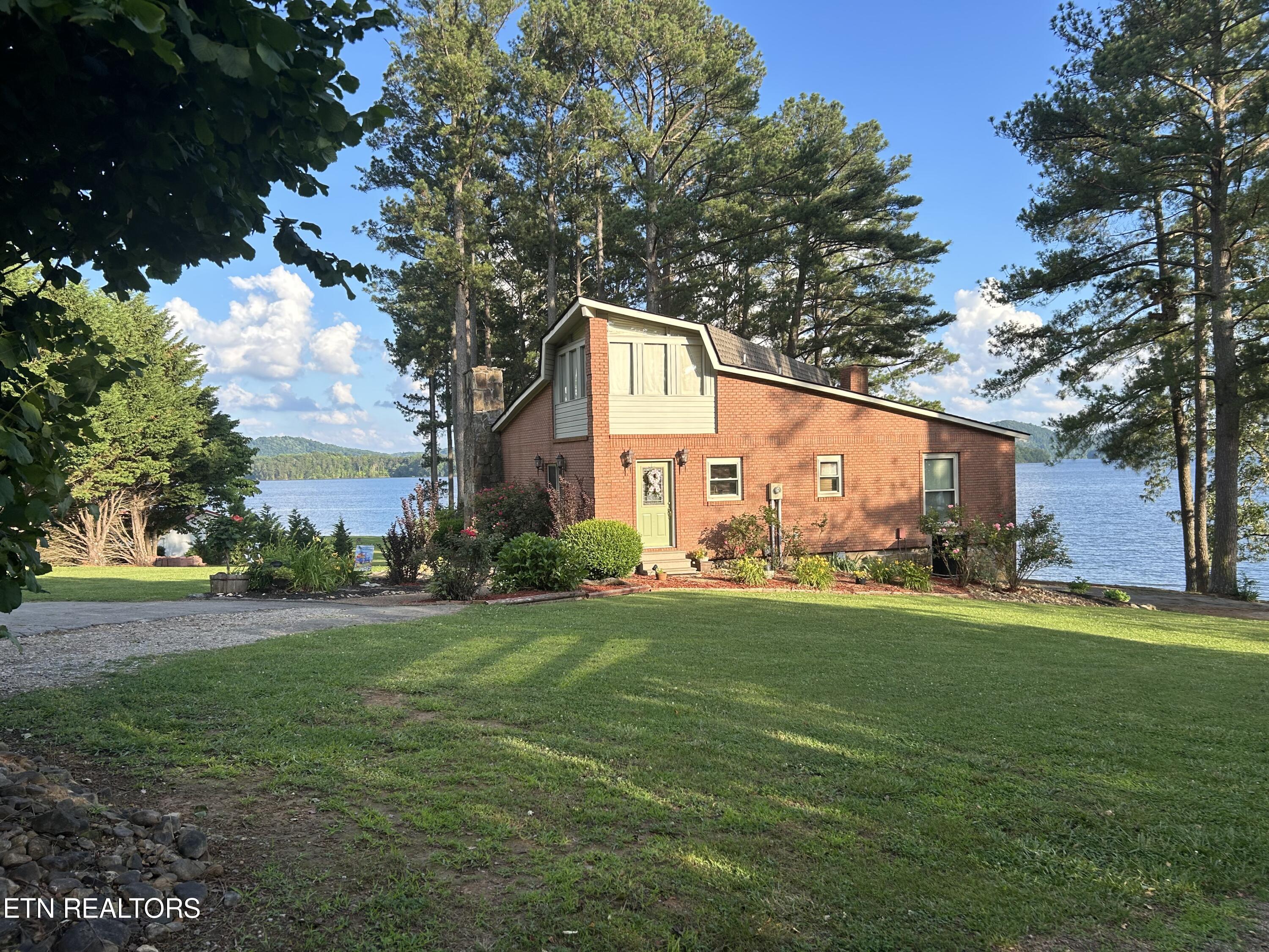 290 Pine Crest Drive Property Photo