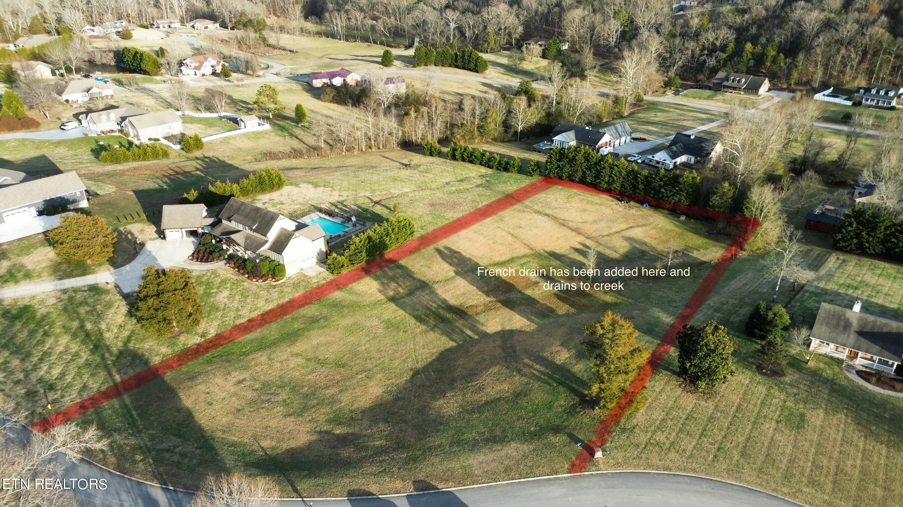 145 Old Farm Rd Property Photo 2