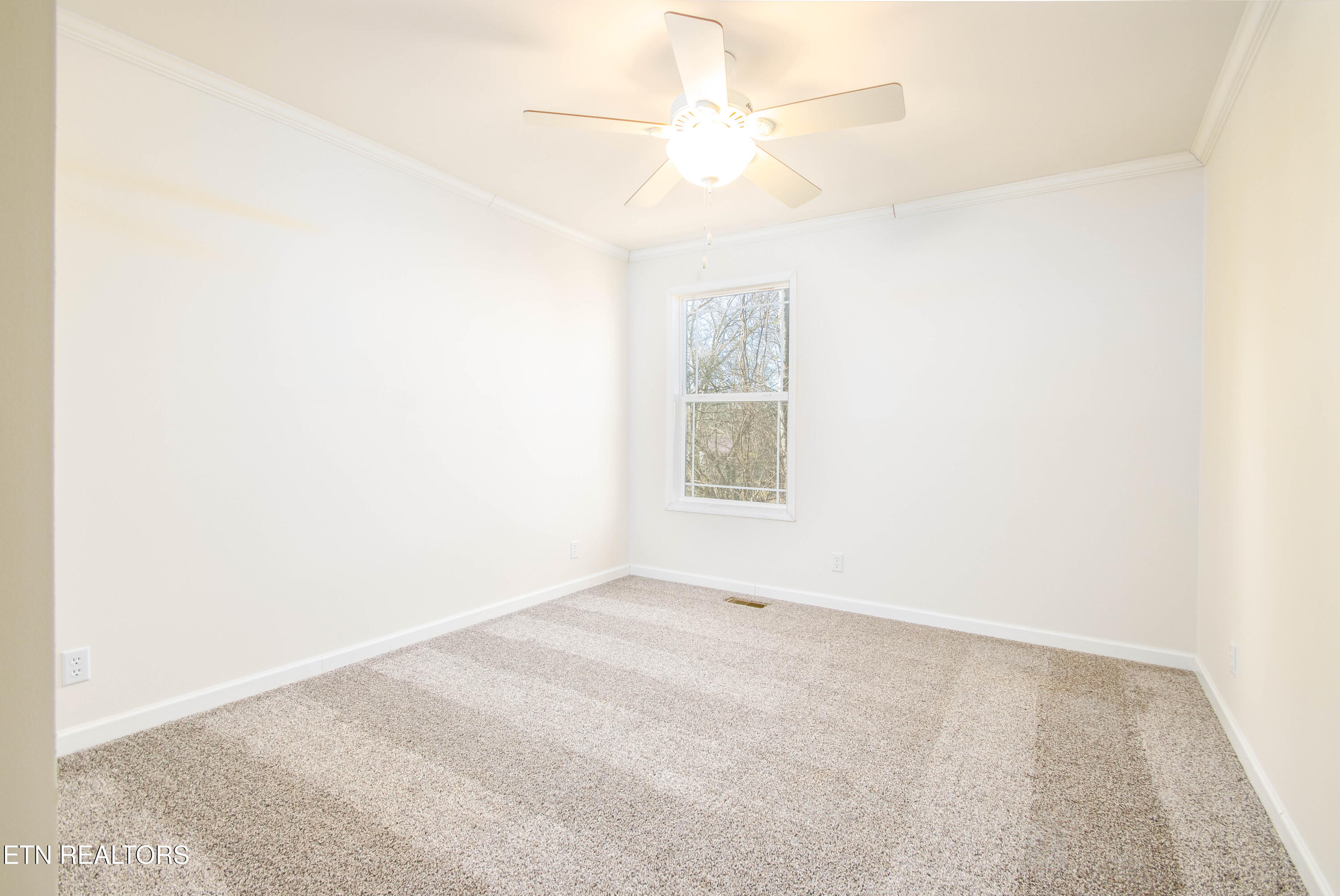 607 Amerine Rd Property Photo 20