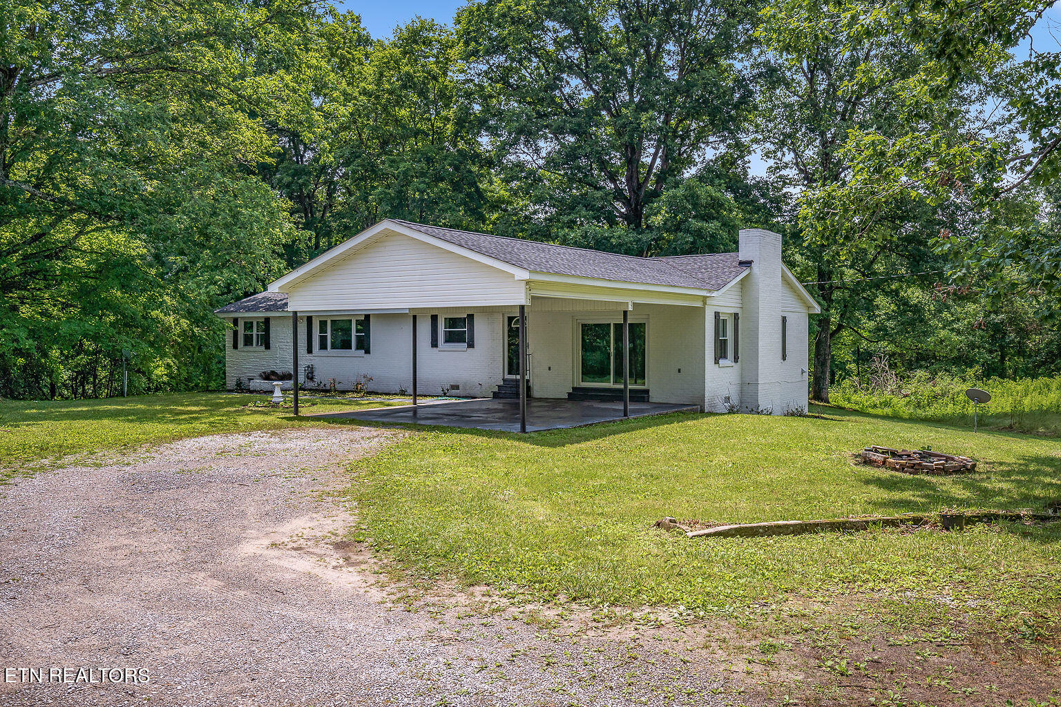3571 Sparta Hwy Property Photo 3