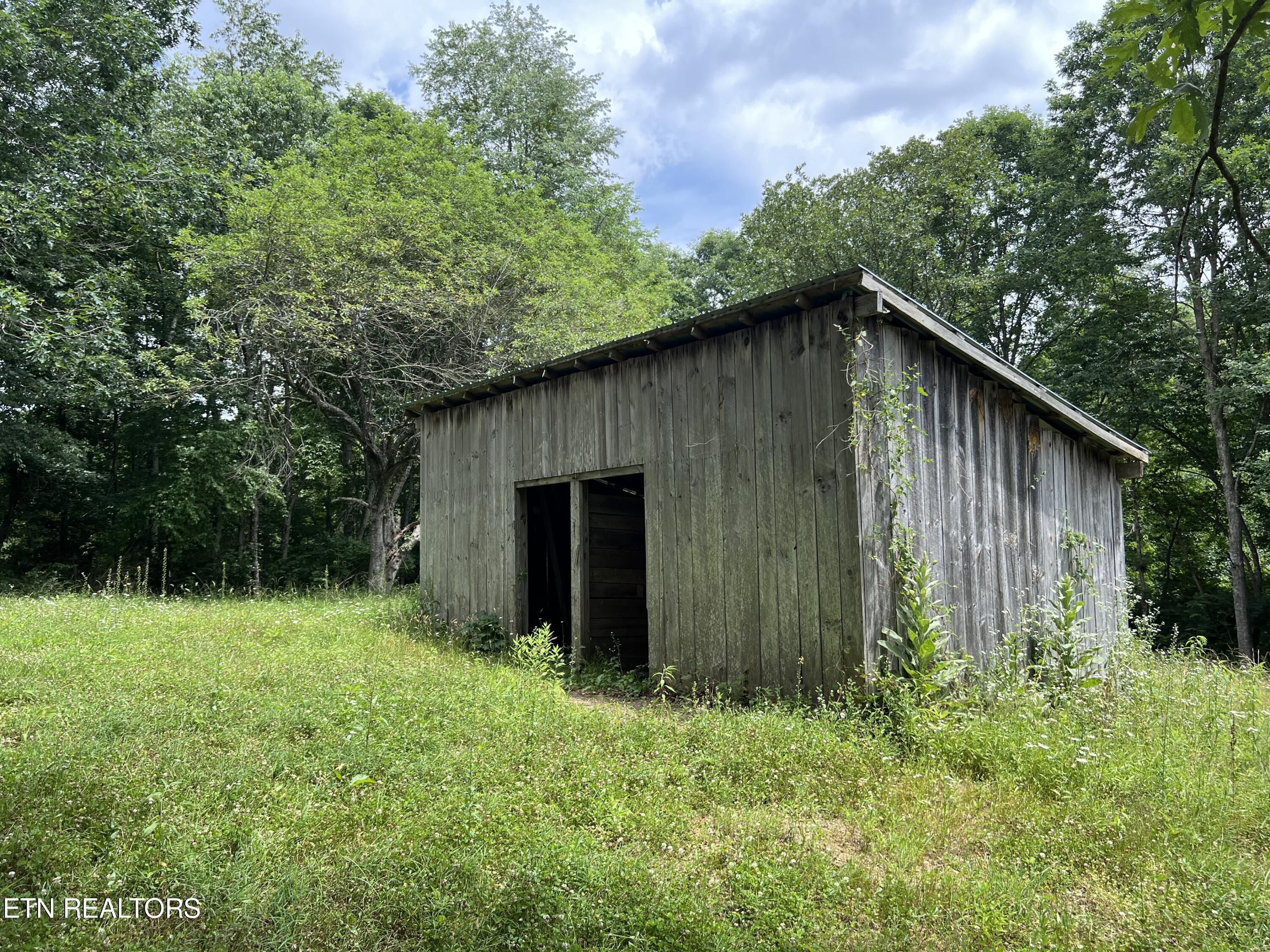 3571 Sparta Hwy Property Photo 38