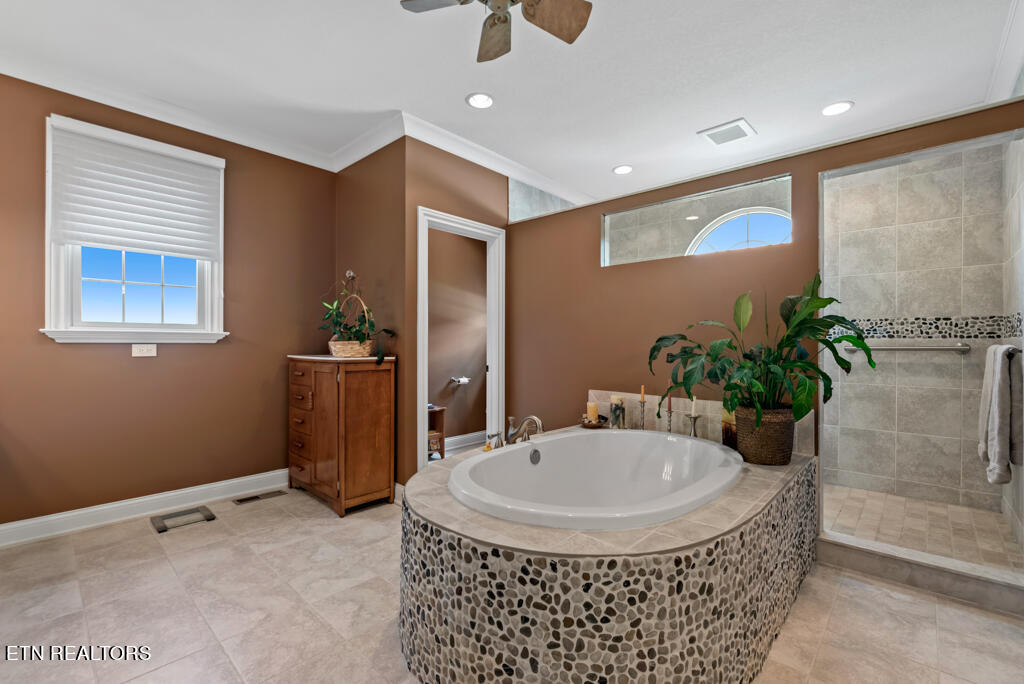 120 Fox Glen Lane Property Photo 28