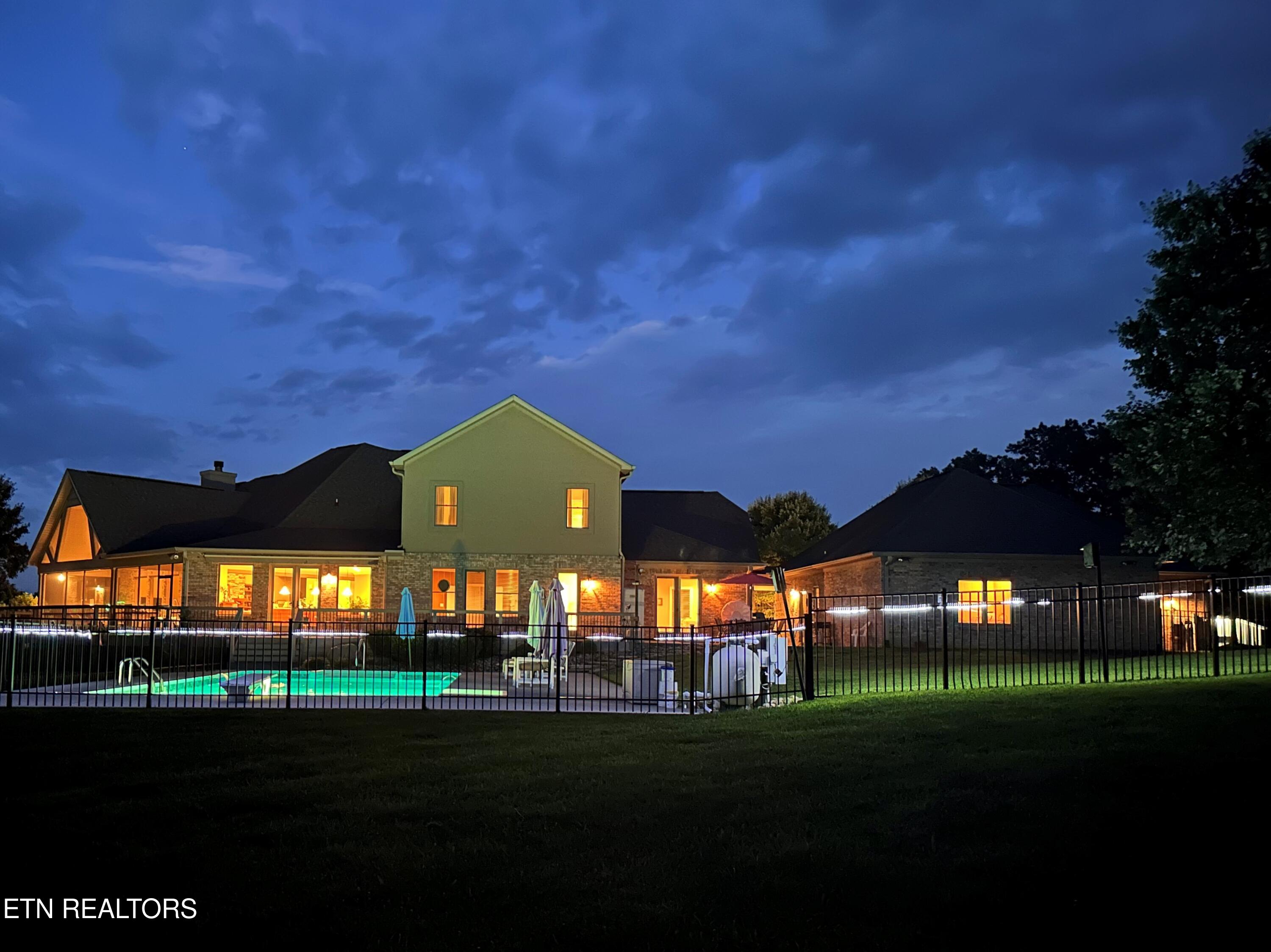 120 Fox Glen Lane Property Photo 45