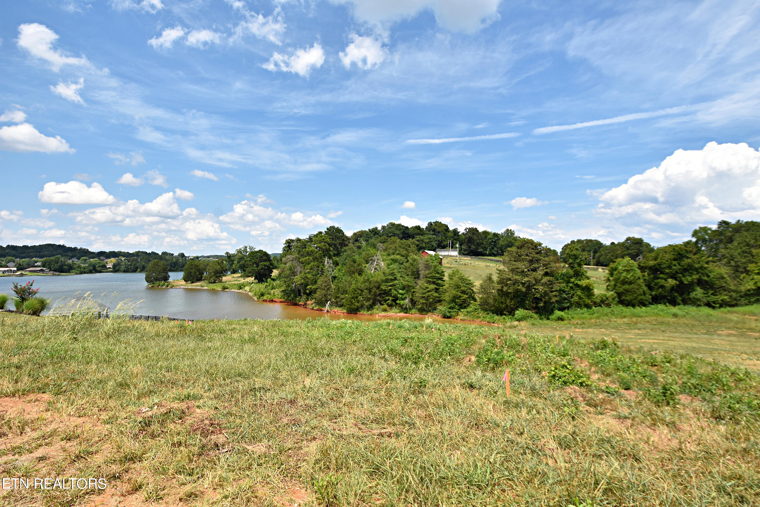 1532 Regiment Way Property Photo