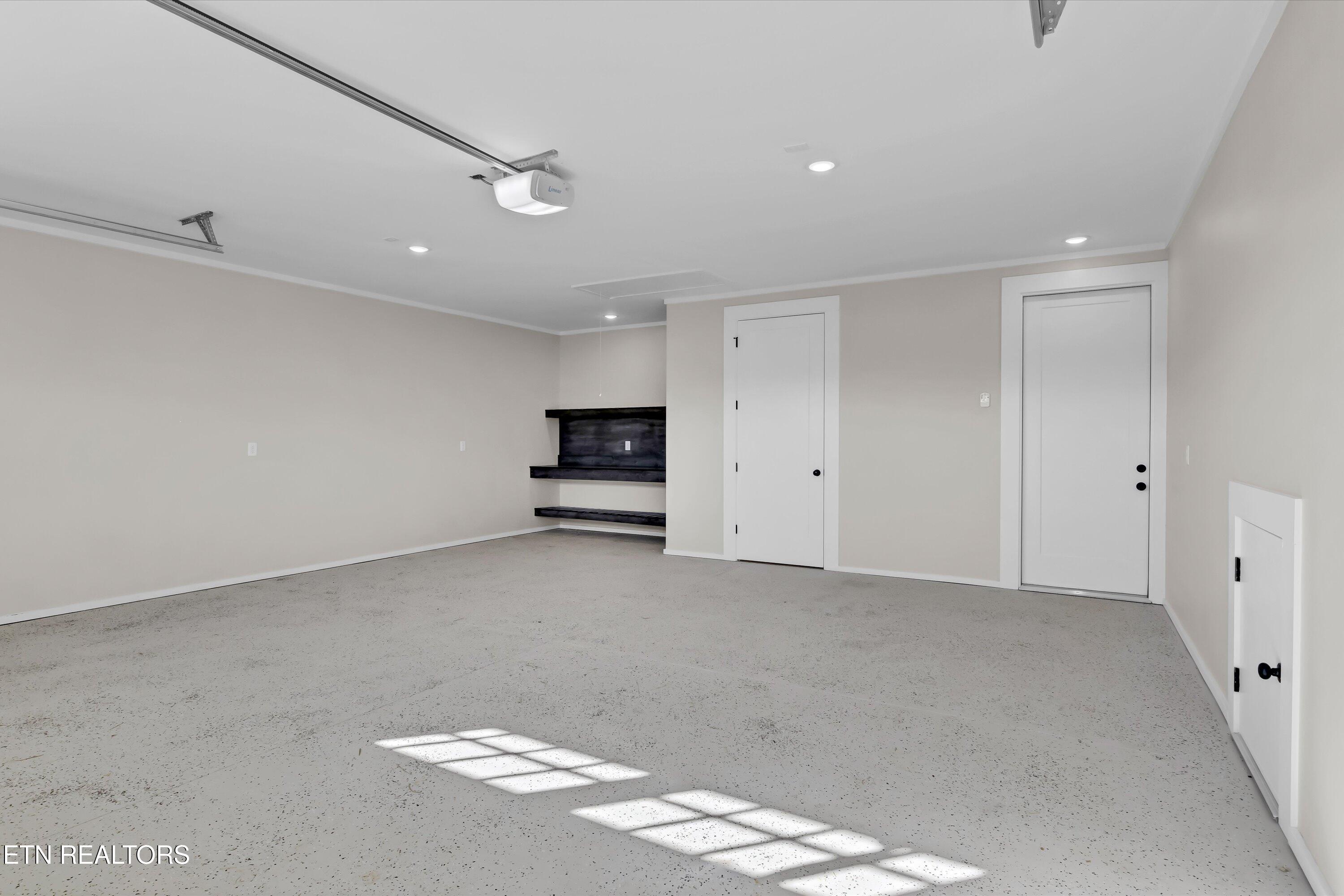 2409 Iron Forge Way Property Photo 30