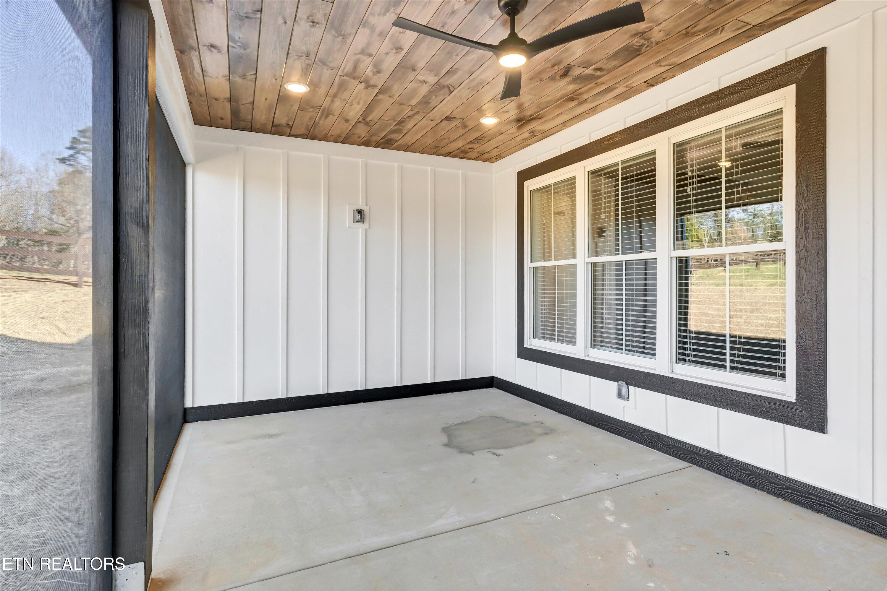 2409 Iron Forge Way Property Photo 31