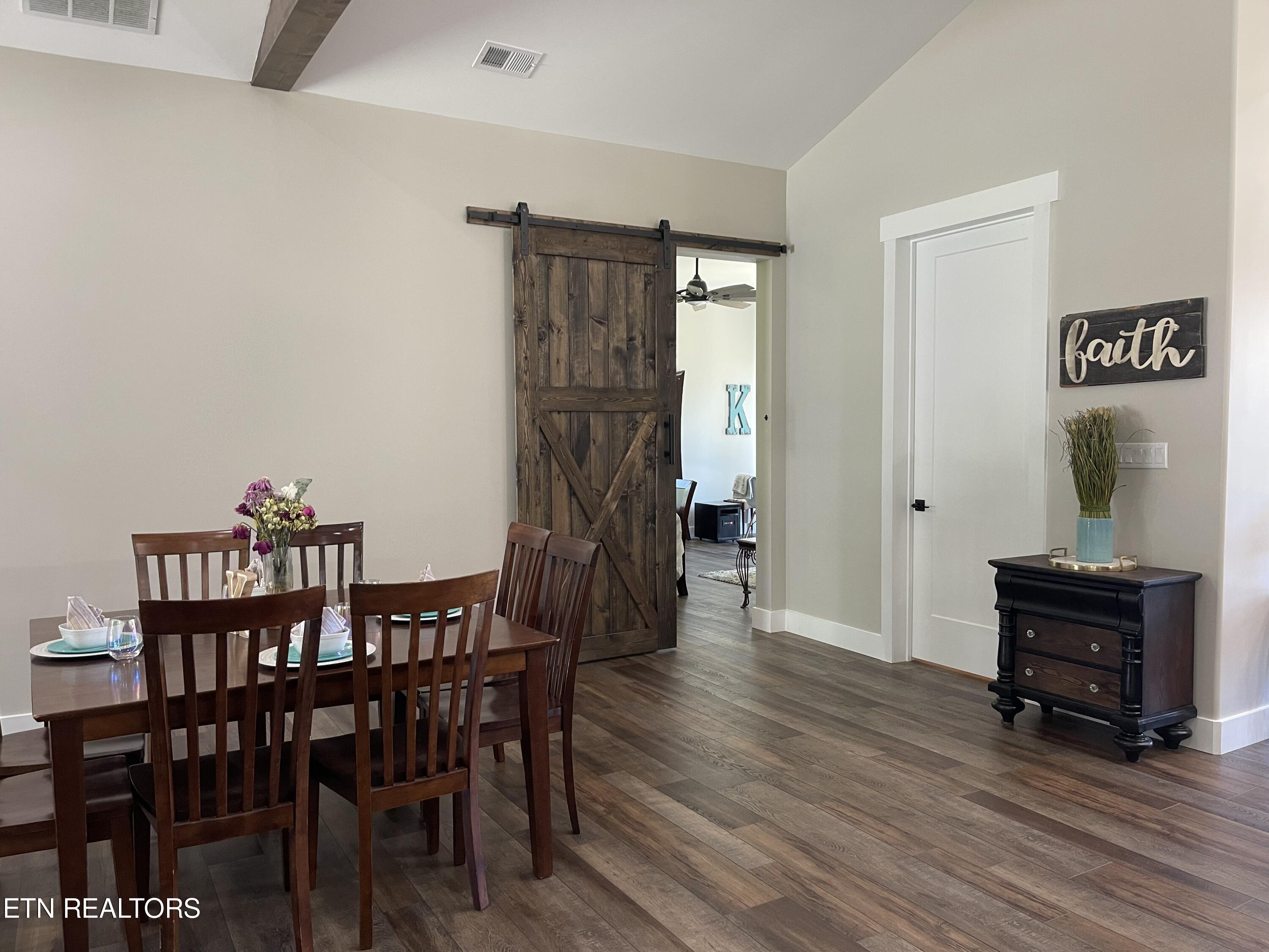 856 Jennifer Drive Property Photo 12