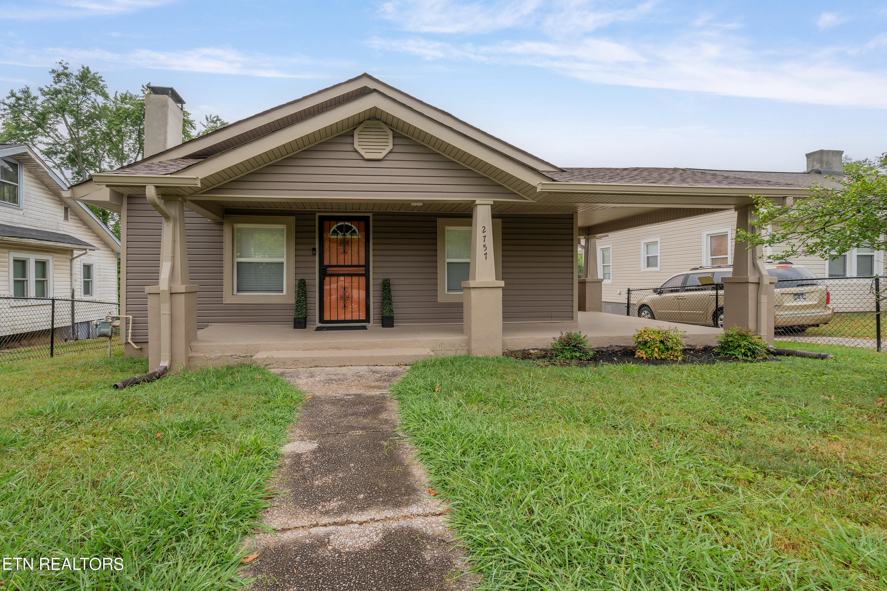 2757 Tarleton Ave Property Photo 29