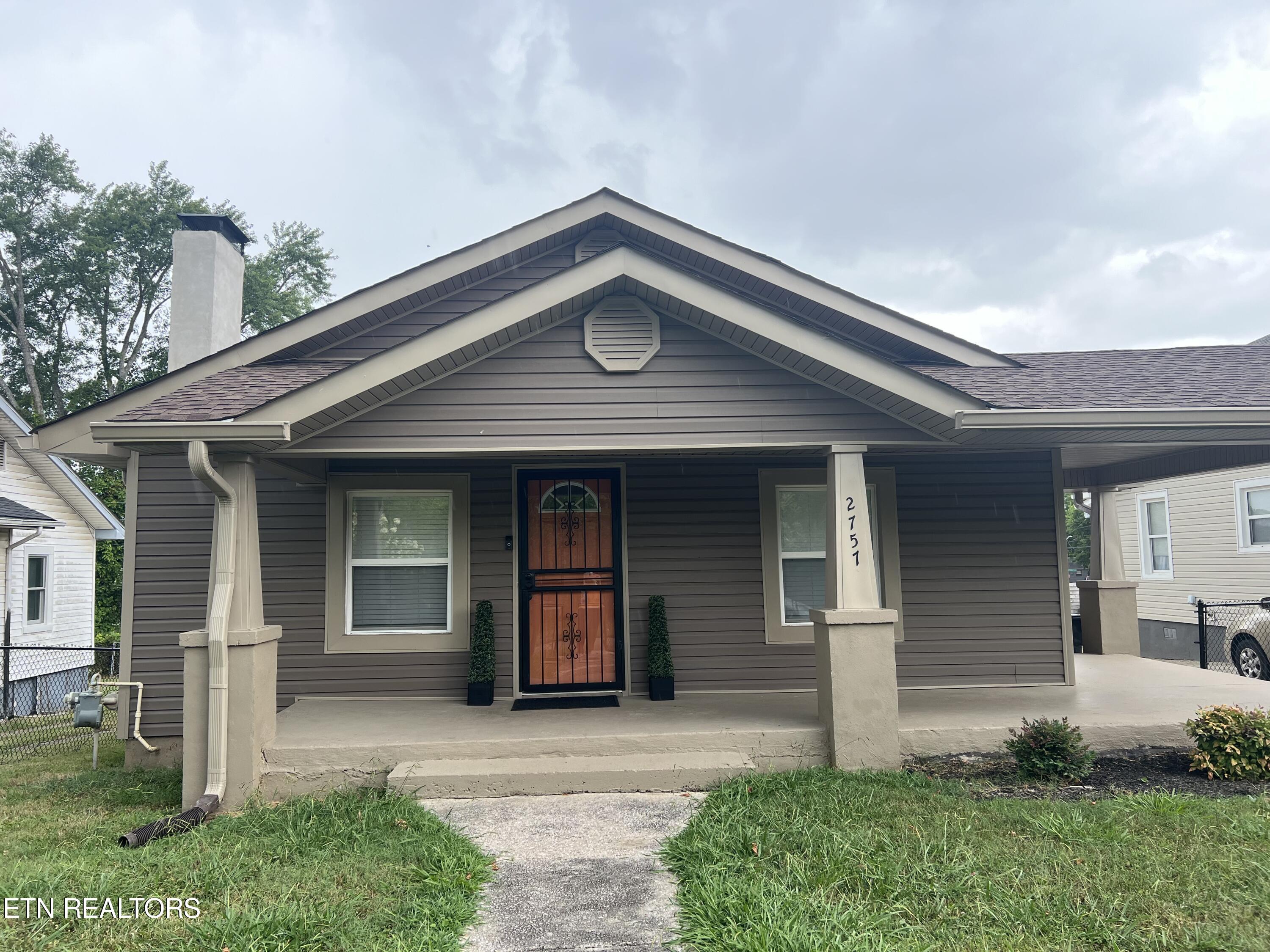 2757 Tarleton Ave Property Photo 32