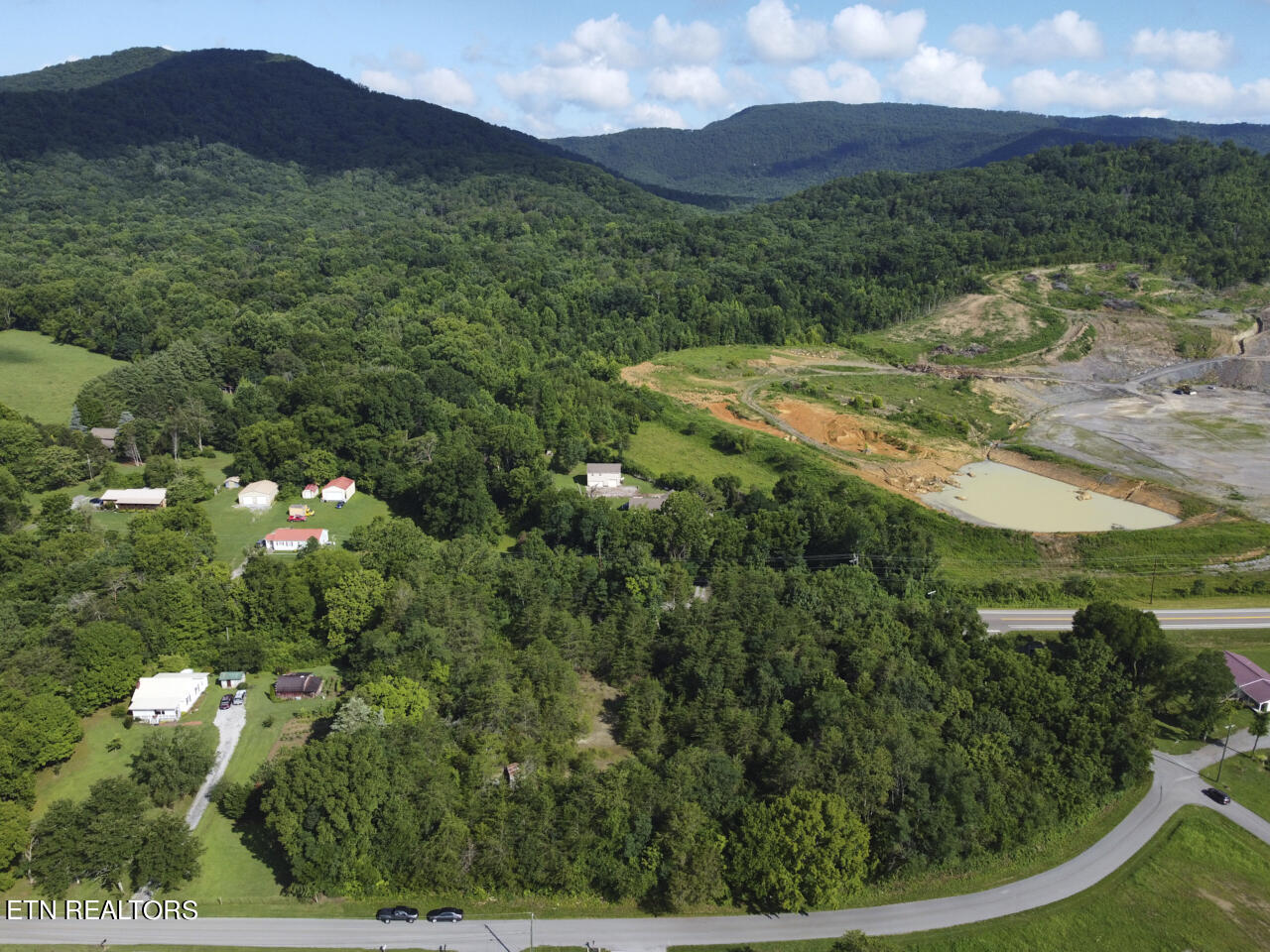 Rutledge Pike Property Photo