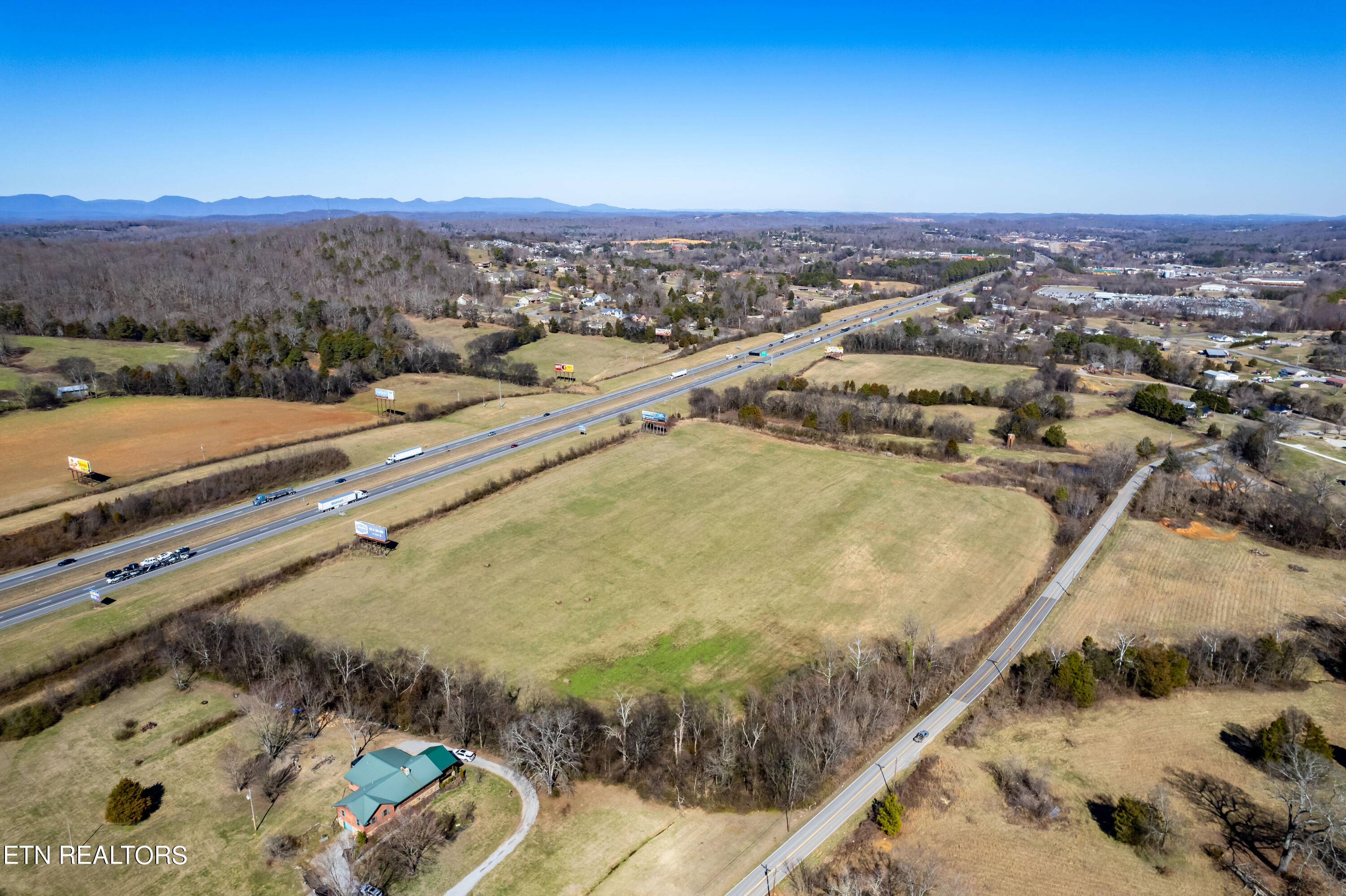 750 Hotchkiss Valley Rd Property Photo 3