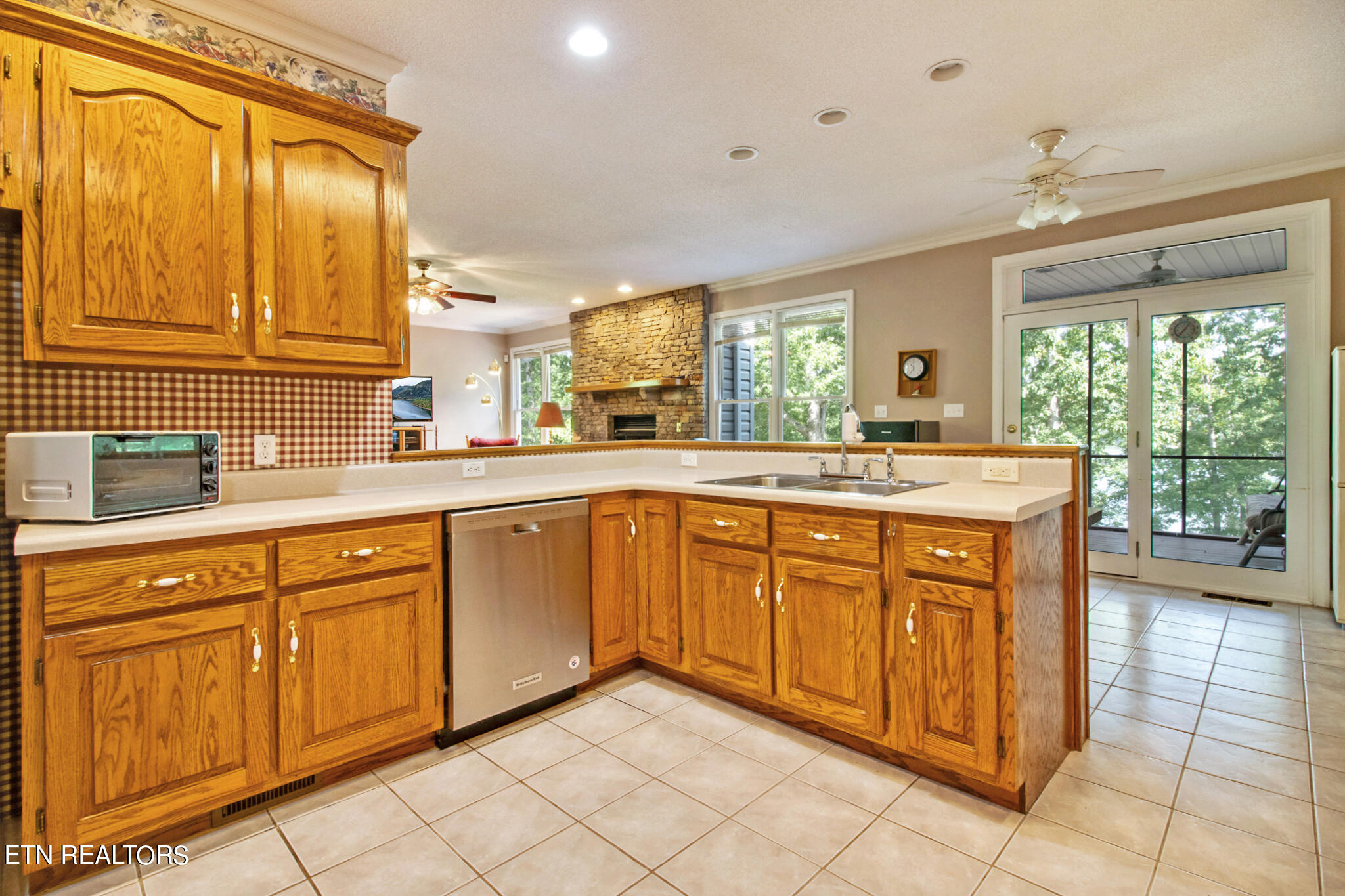 164 Loch Haven Drive Property Photo 18