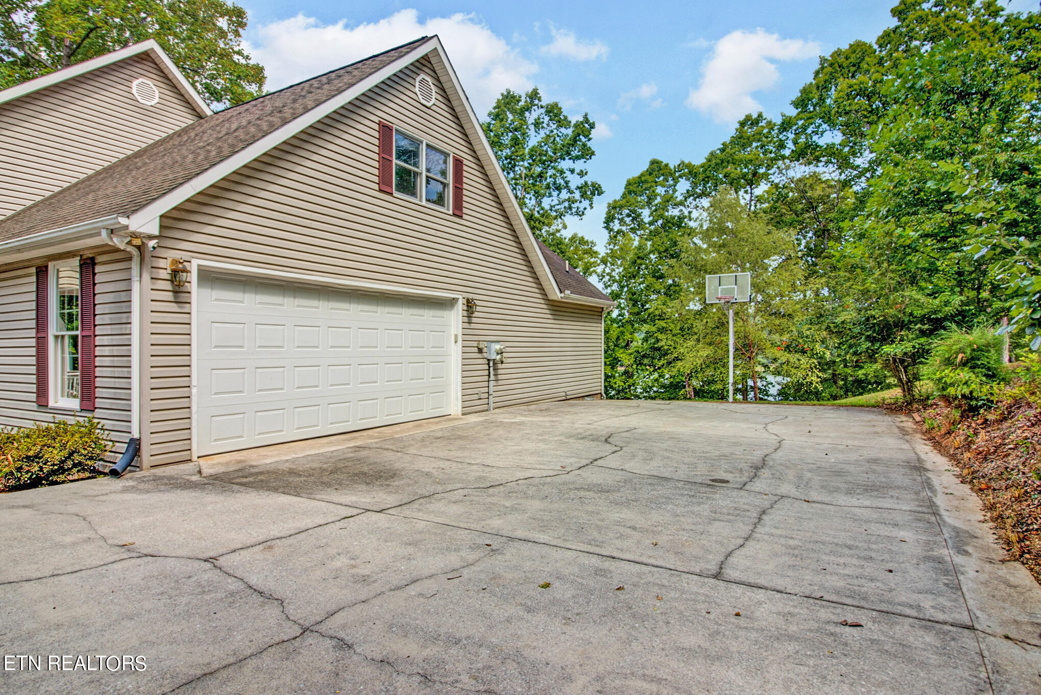 164 Loch Haven Drive Property Photo 58