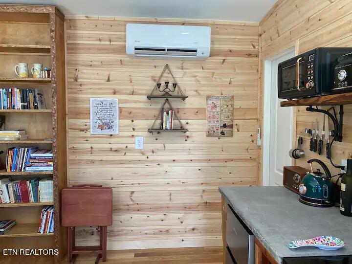 658 English Mountain Rd Property Photo 40