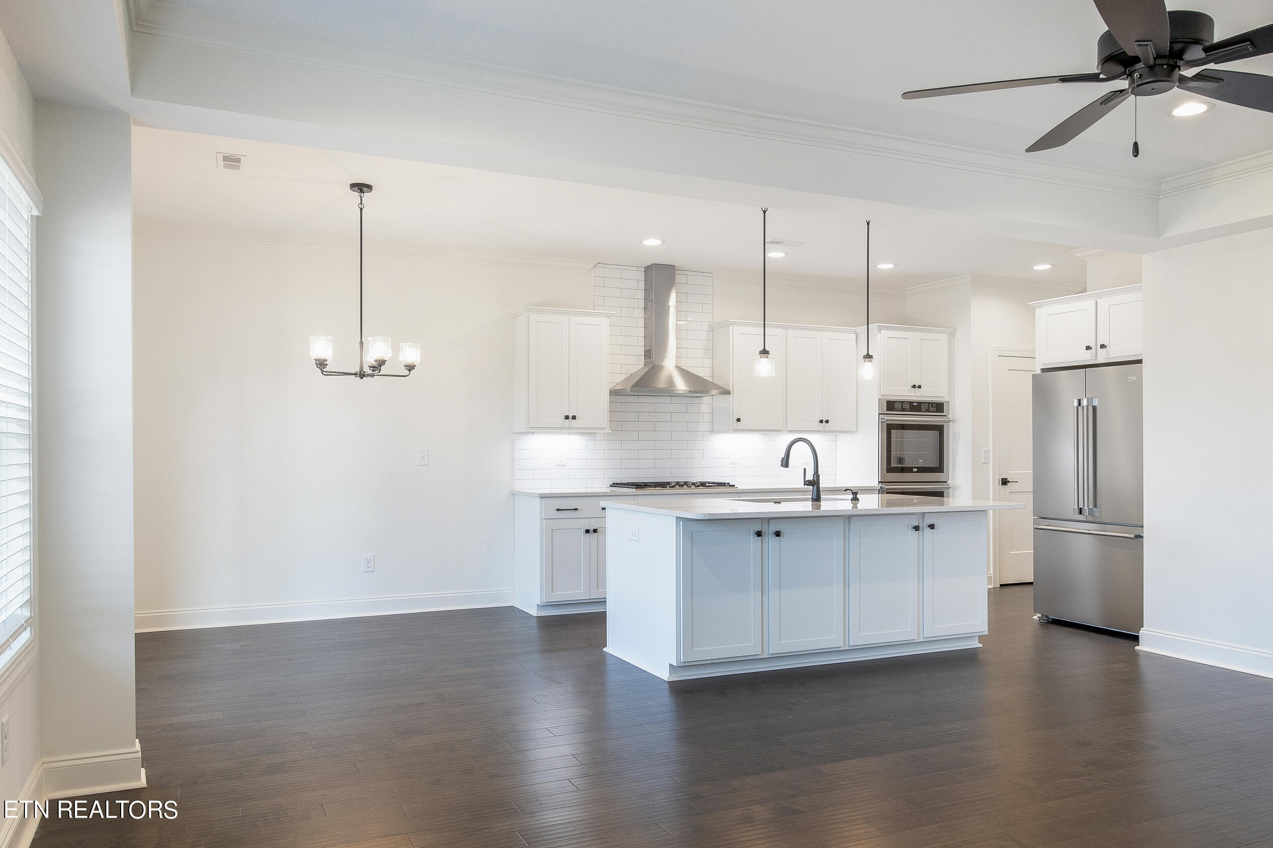 2527 Mishas Meadow Way Property Photo 13