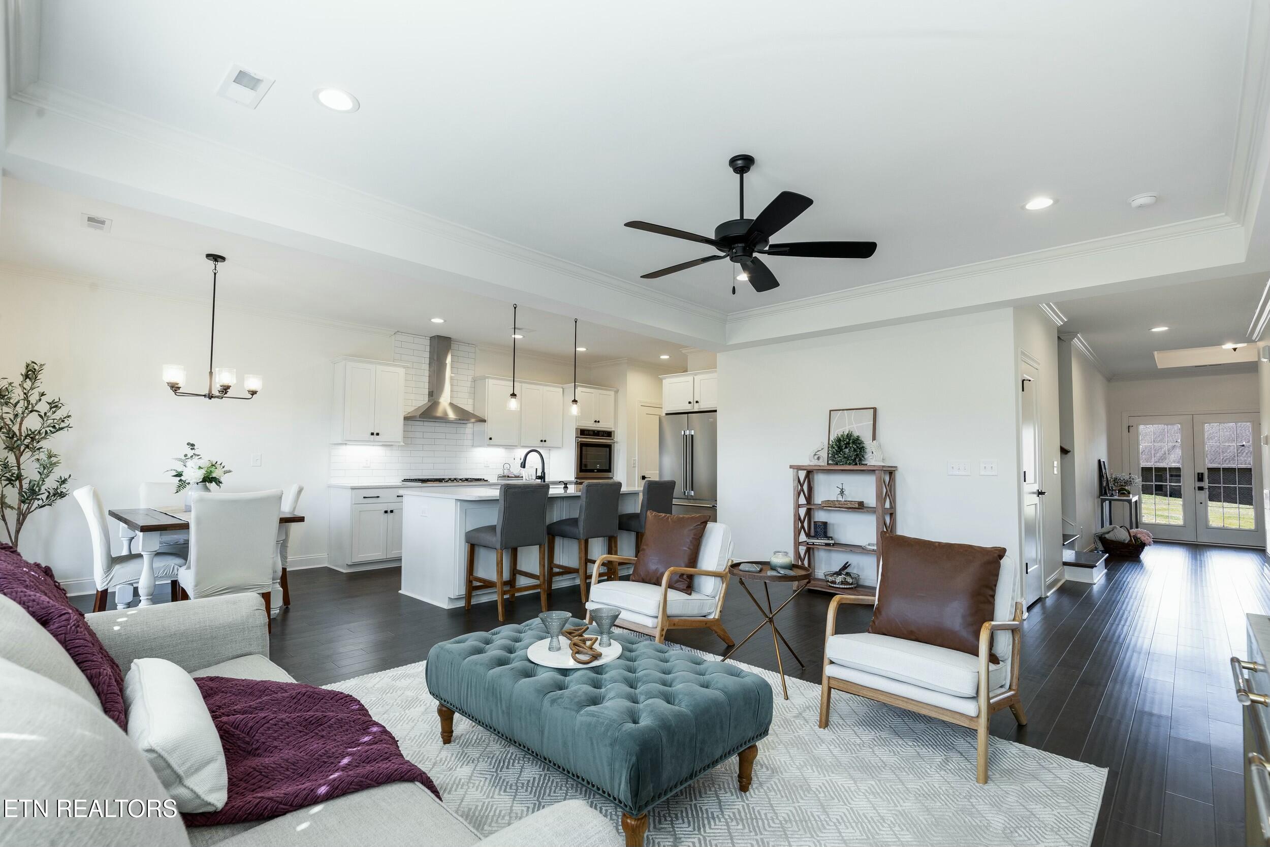 2527 Mishas Meadow Way Property Photo 18