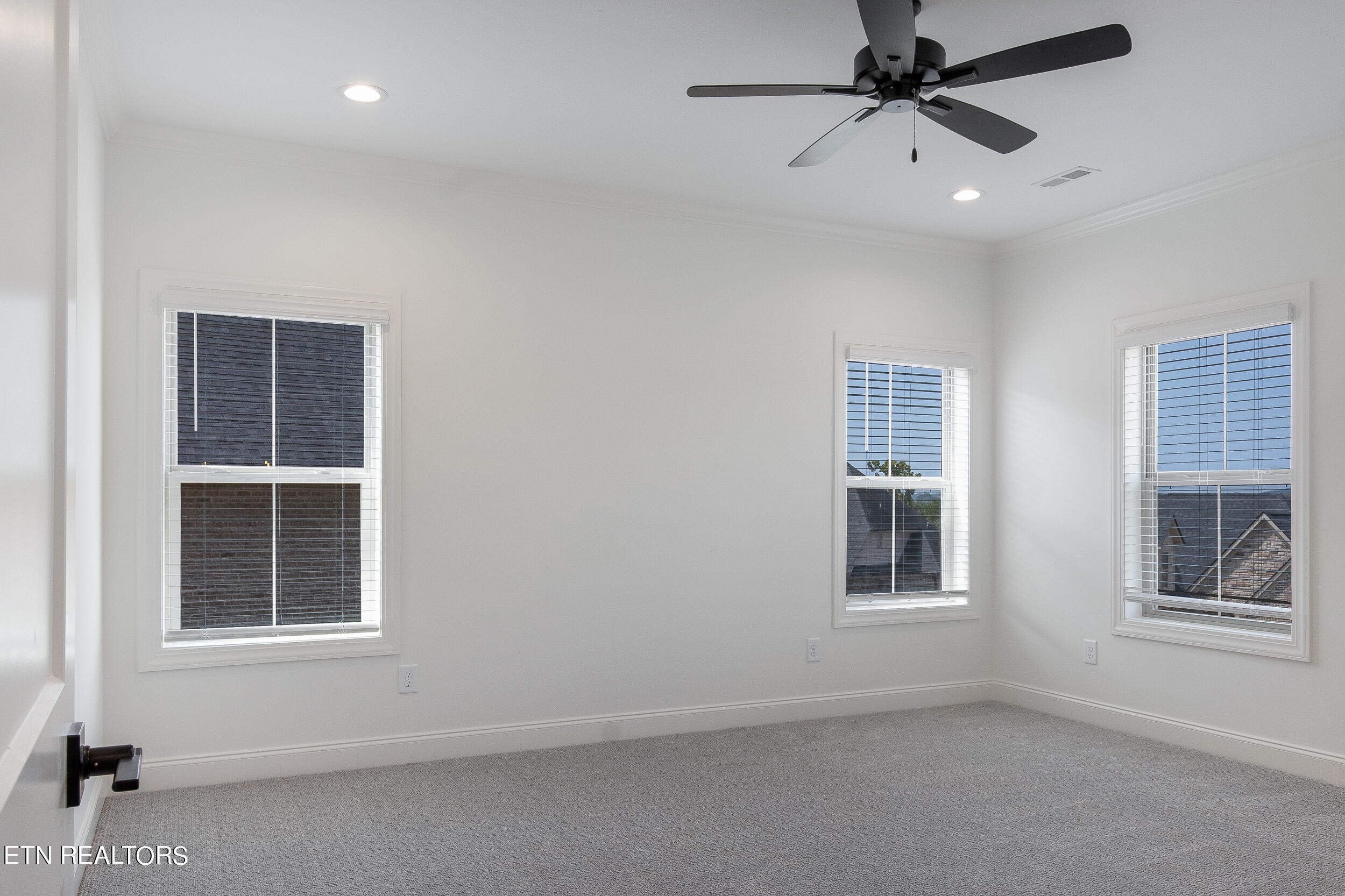 2527 Mishas Meadow Way Property Photo 41
