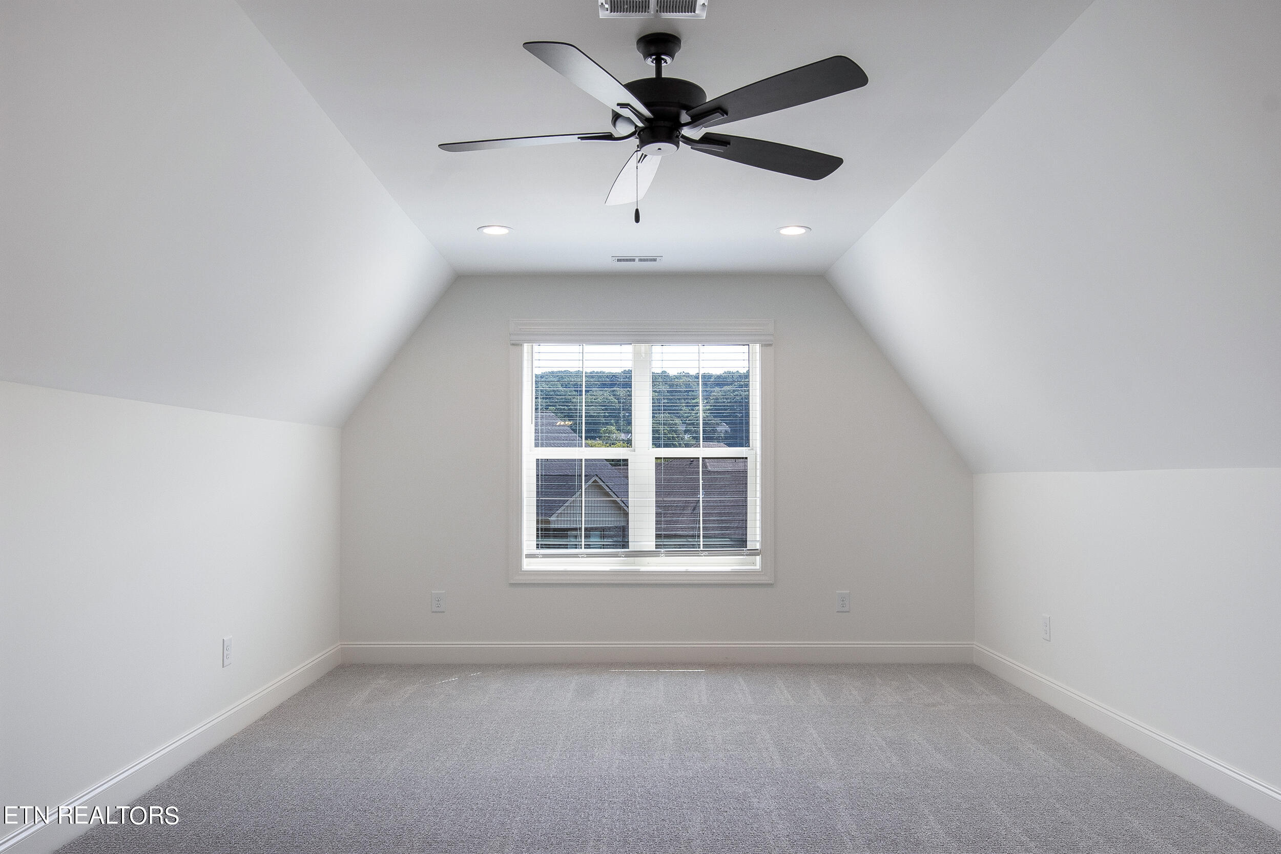 2527 Mishas Meadow Way Property Photo 49