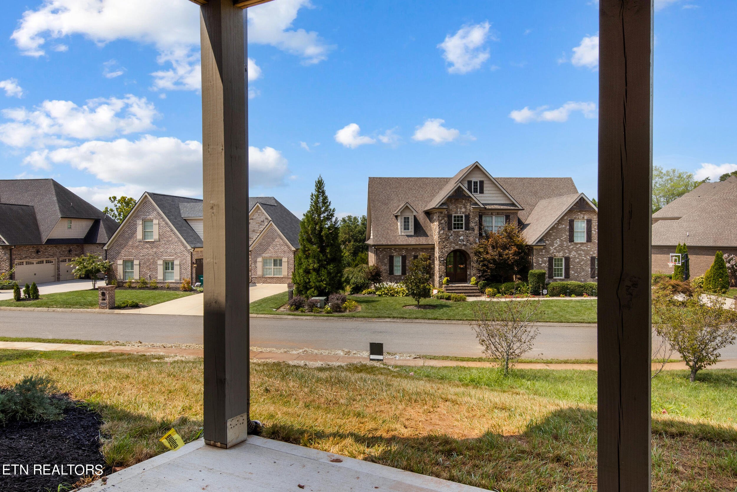 2527 Mishas Meadow Way Property Photo 59