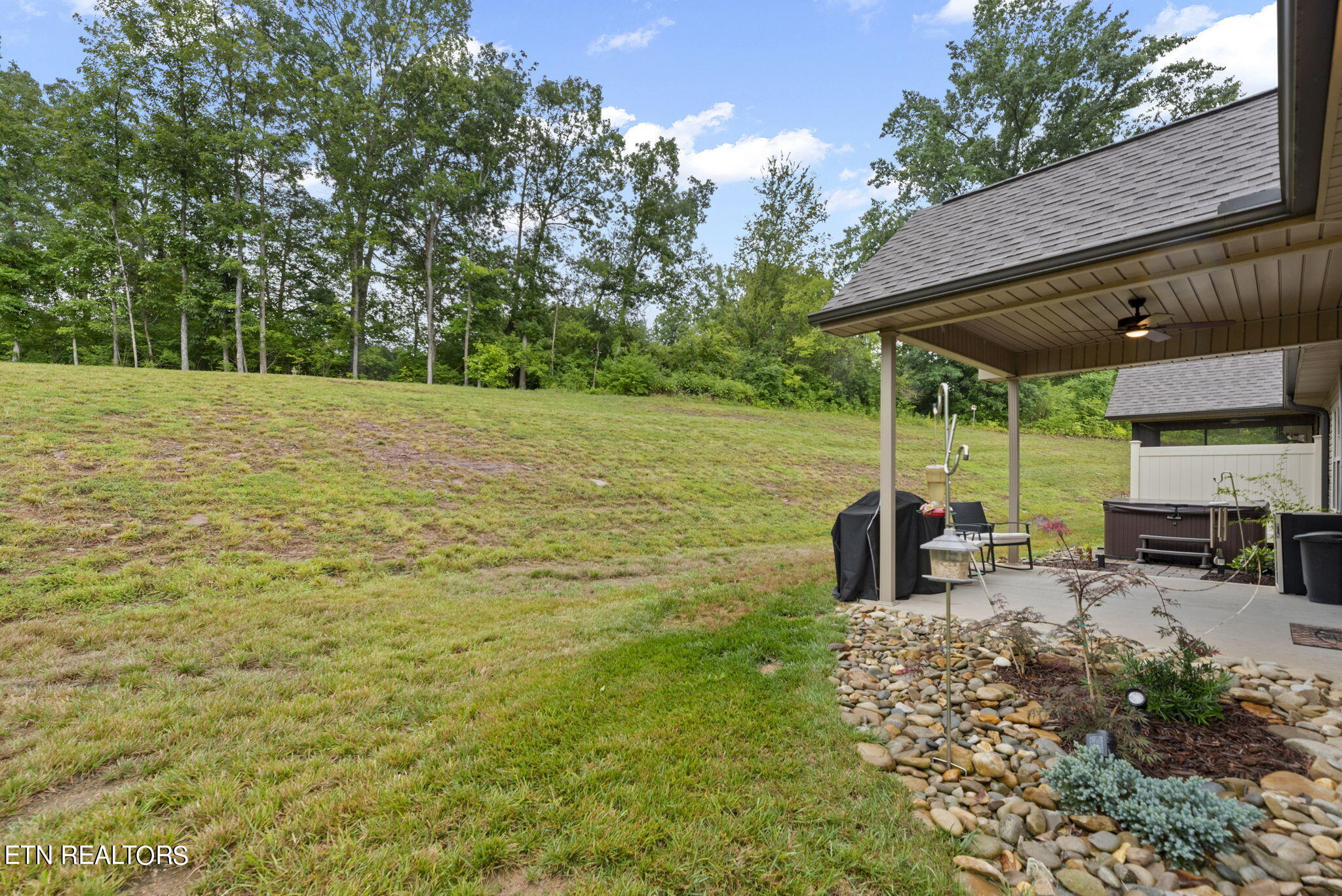 7320 Willow Path Lane Property Photo 14
