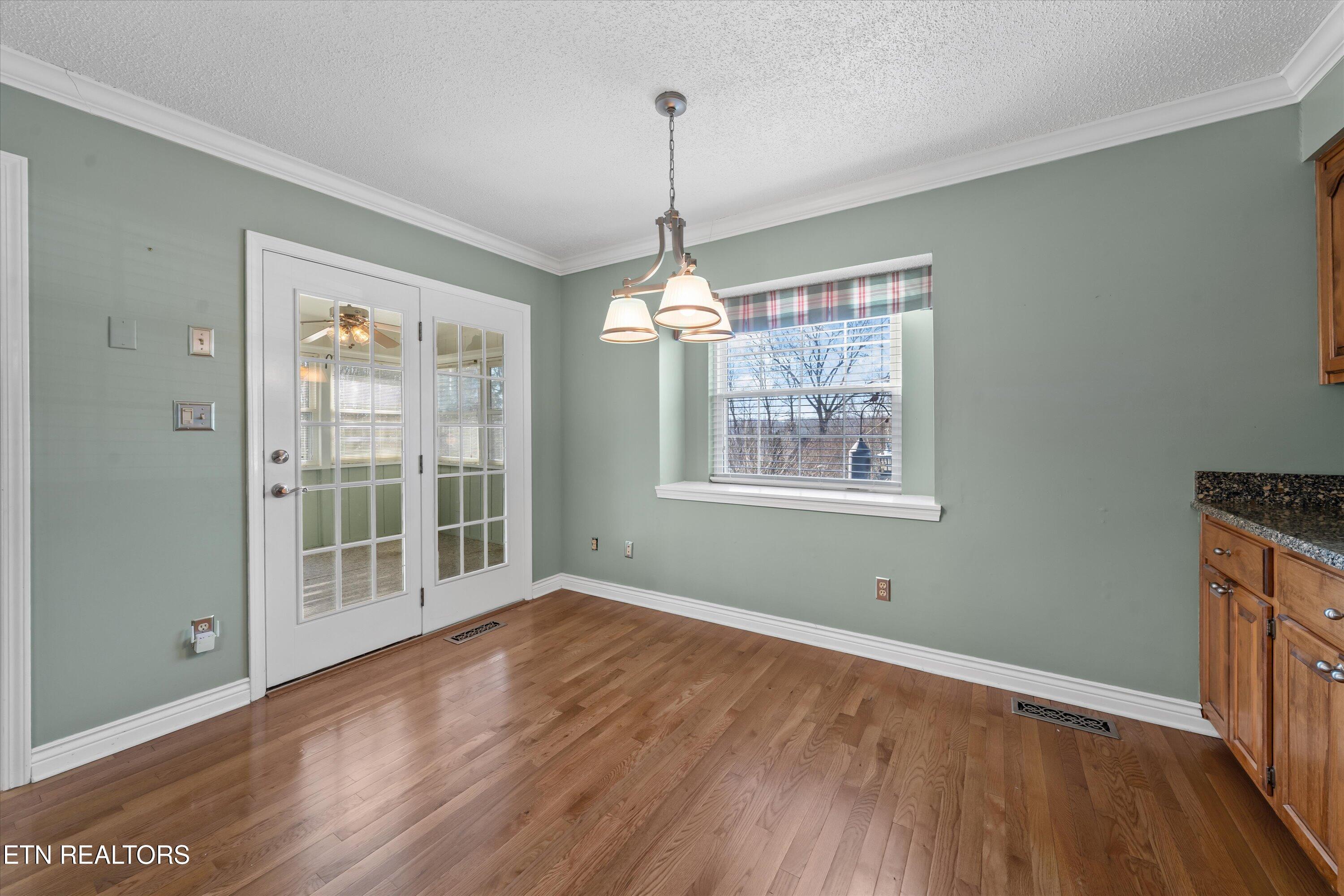 155 Chatuga Drive Property Photo 14