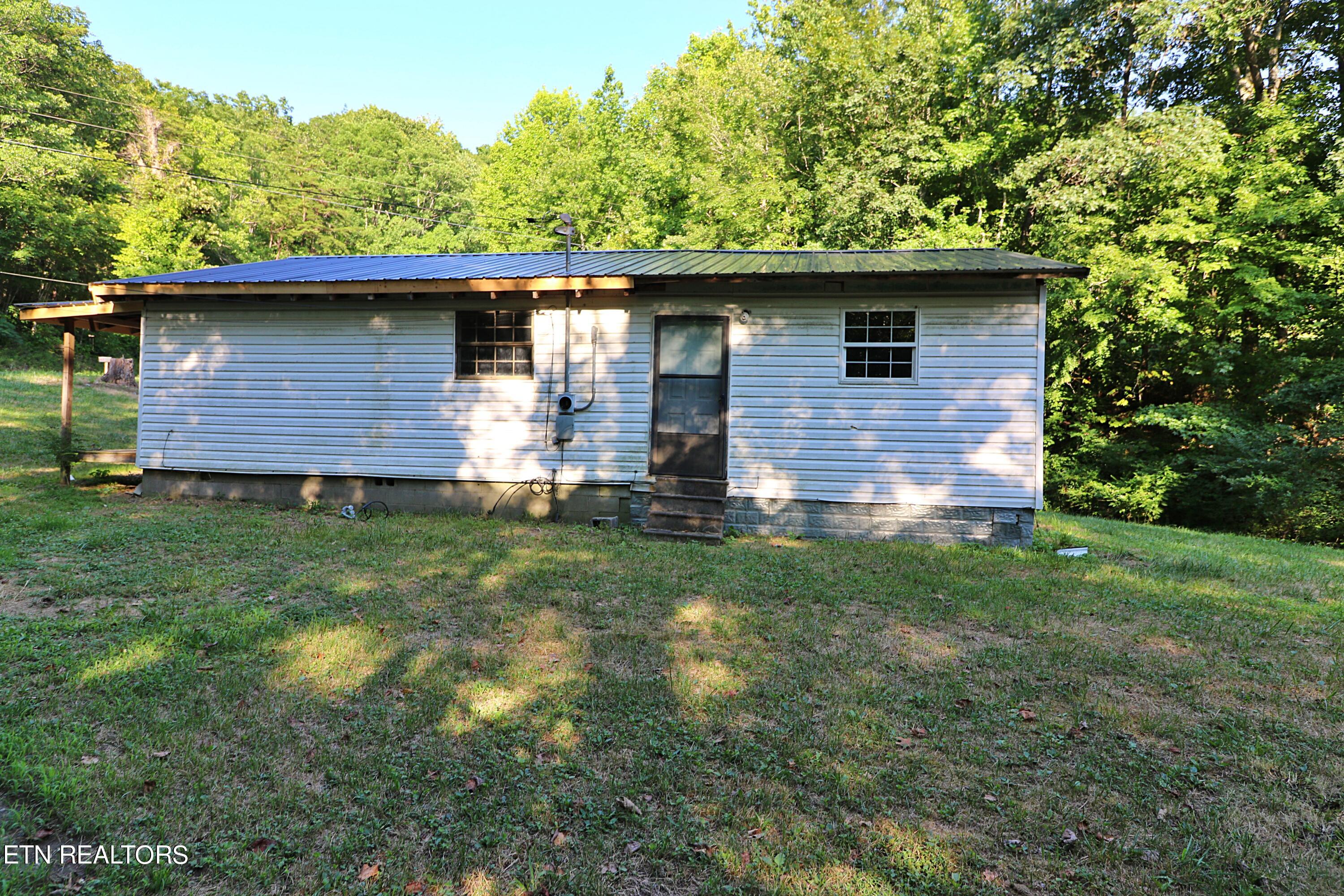 4989 Big Ridge Road Property Photo 8