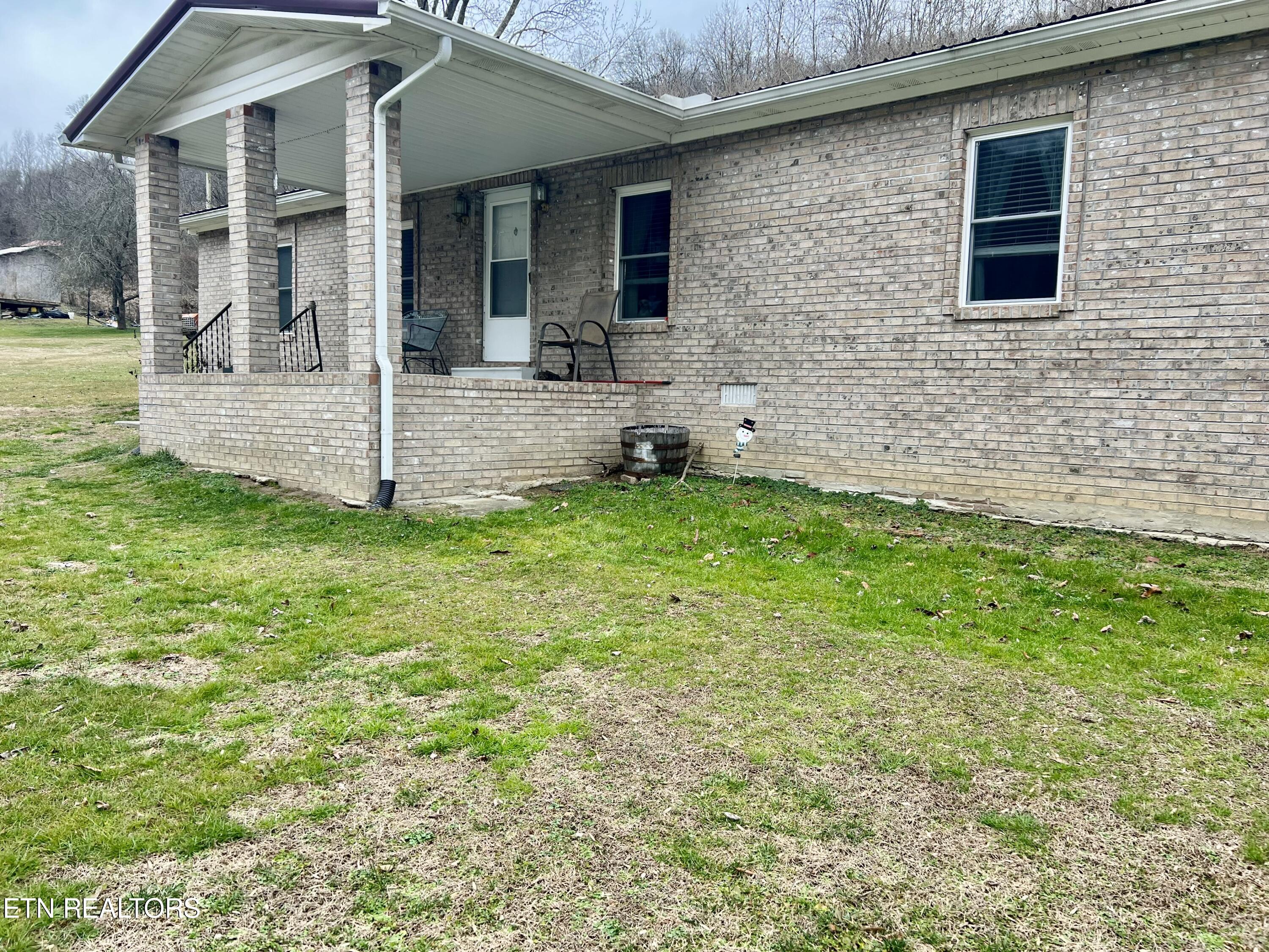 126 Brick Drive Property Photo 2