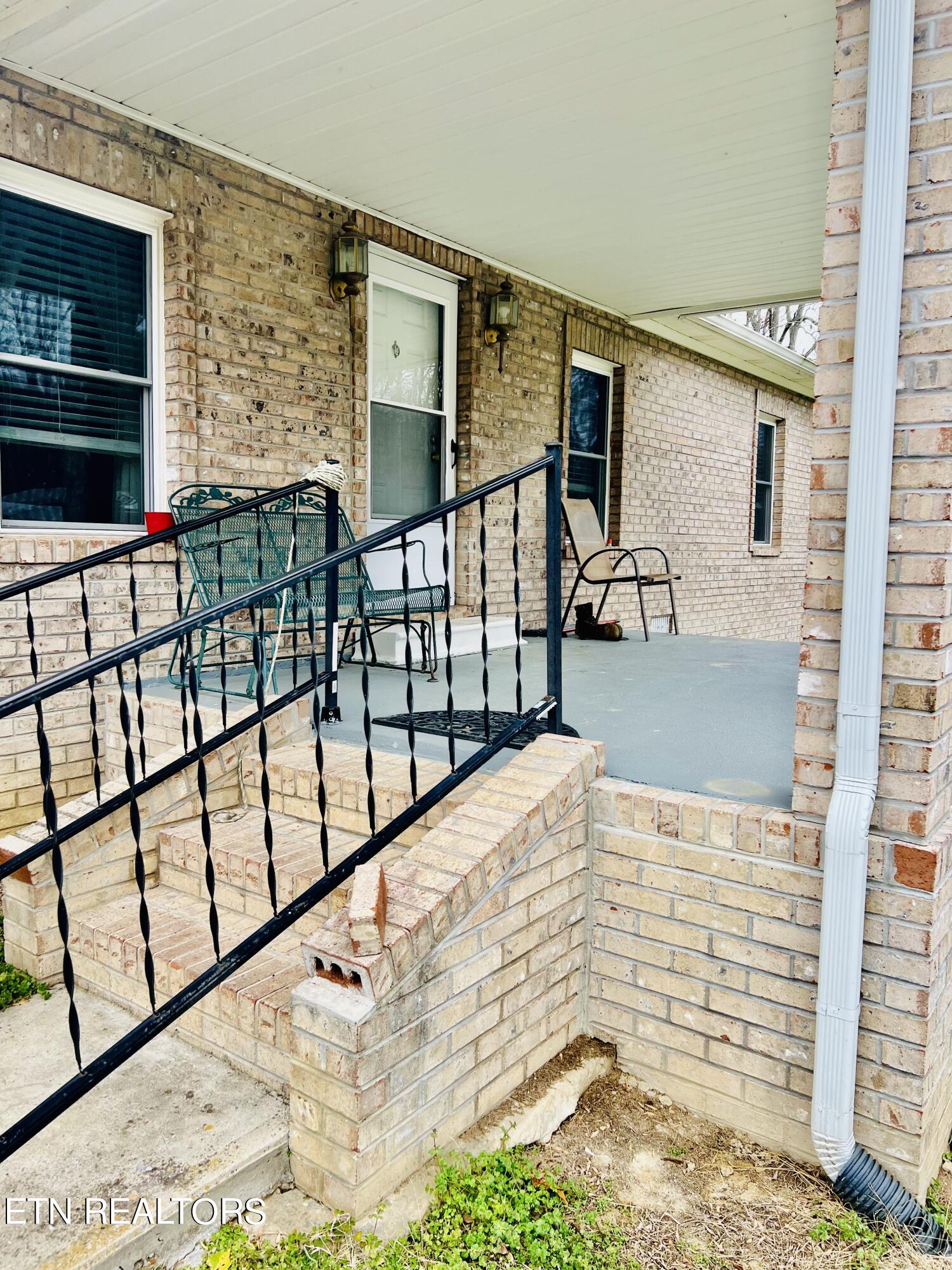 126 Brick Drive Property Photo 8