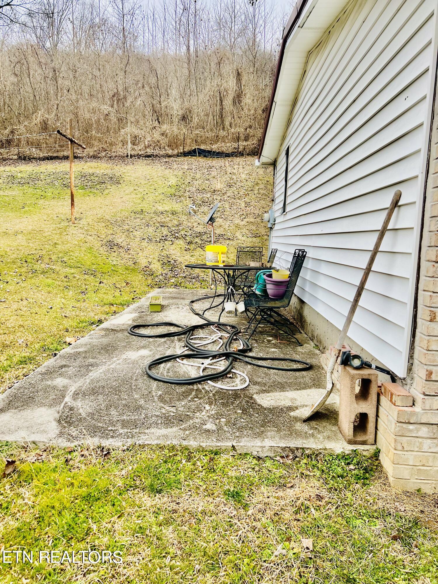 126 Brick Drive Property Photo 9