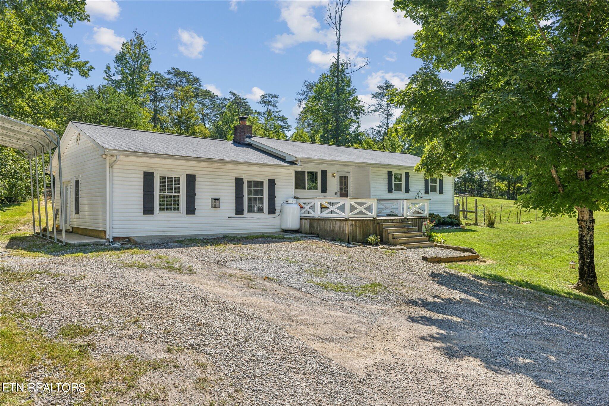 217 Keystown Rd Property Photo