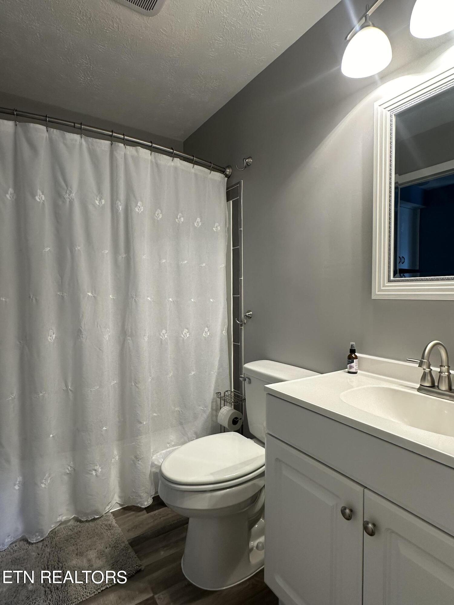 1386 Alder Springs Rd Property Photo 14