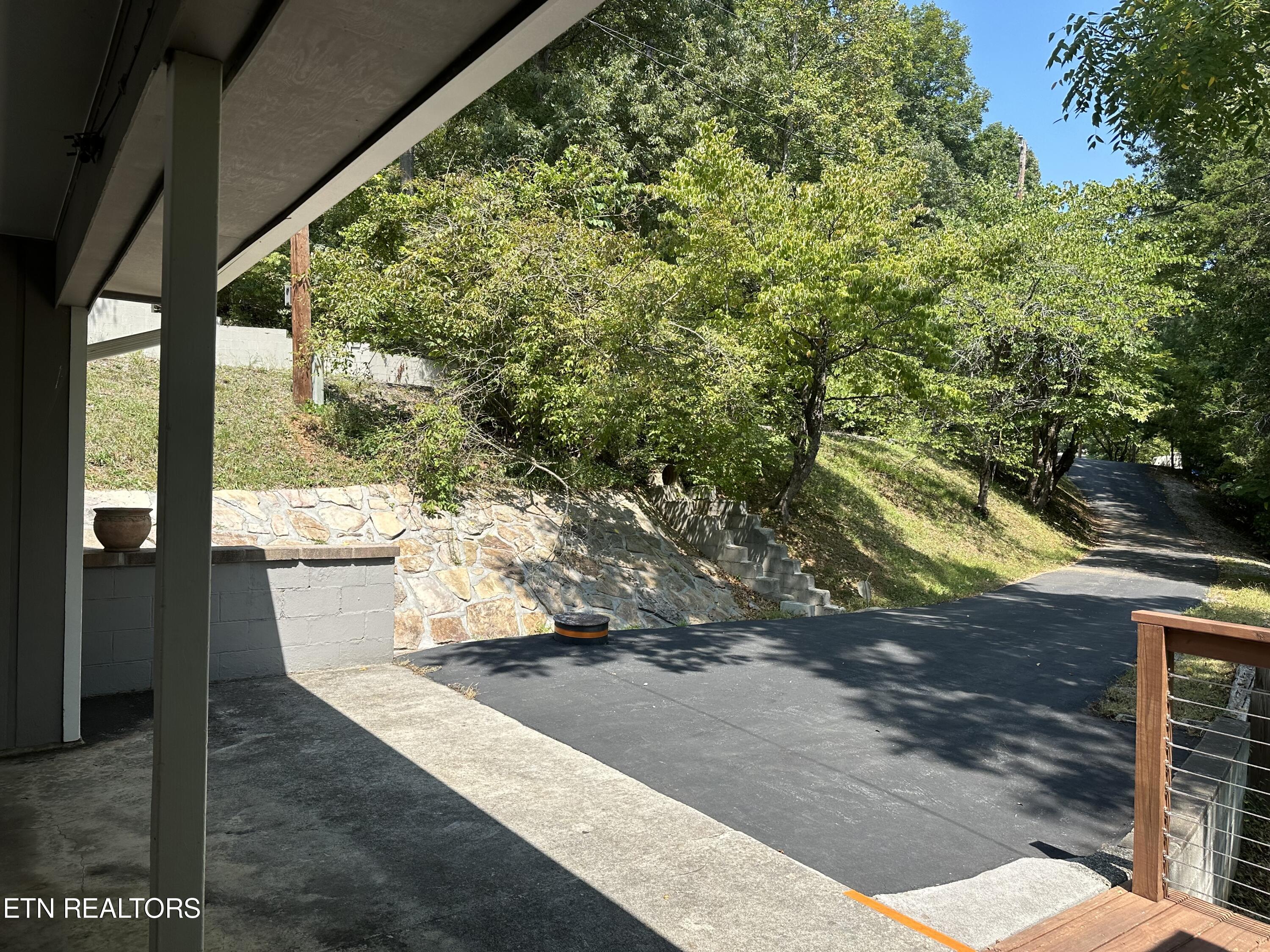 1386 Alder Springs Rd Property Photo 30